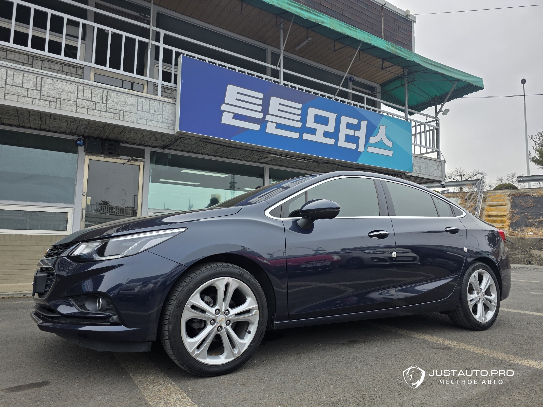 Автомобиль ChevroletGMDaewoo Cruze