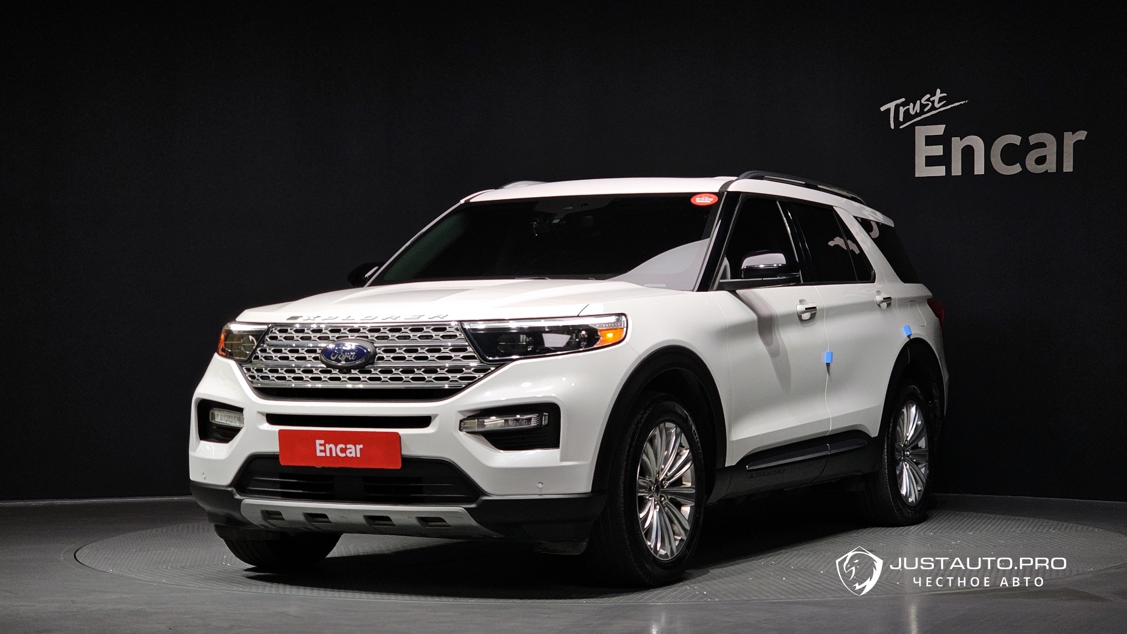 Автомобиль Ford Explorer