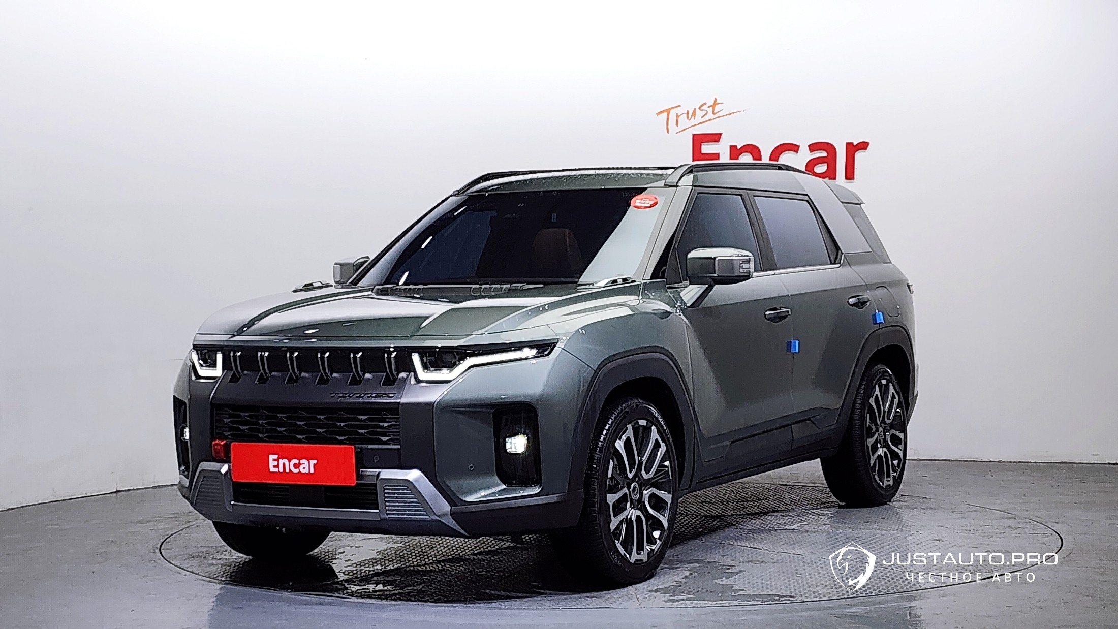 Автомобиль KG_Mobility_Ssangyong Torres