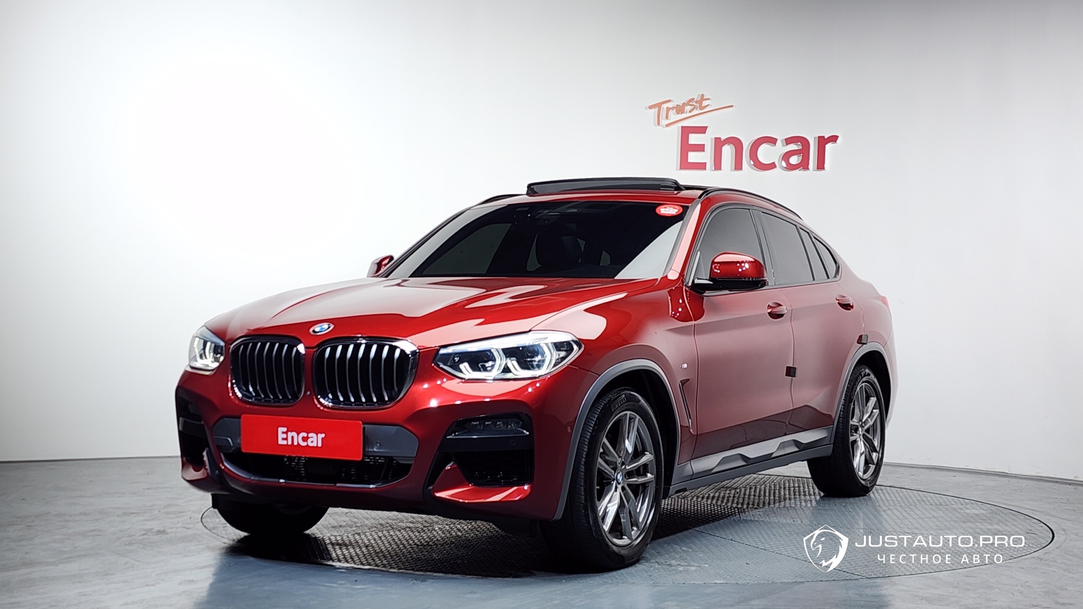 Автомобиль BMW X4