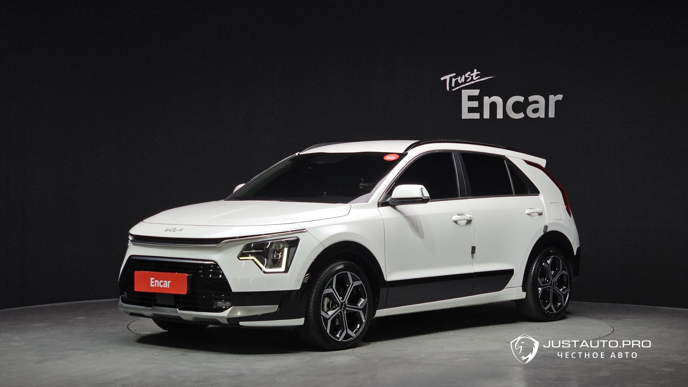 Автомобиль Kia Niro