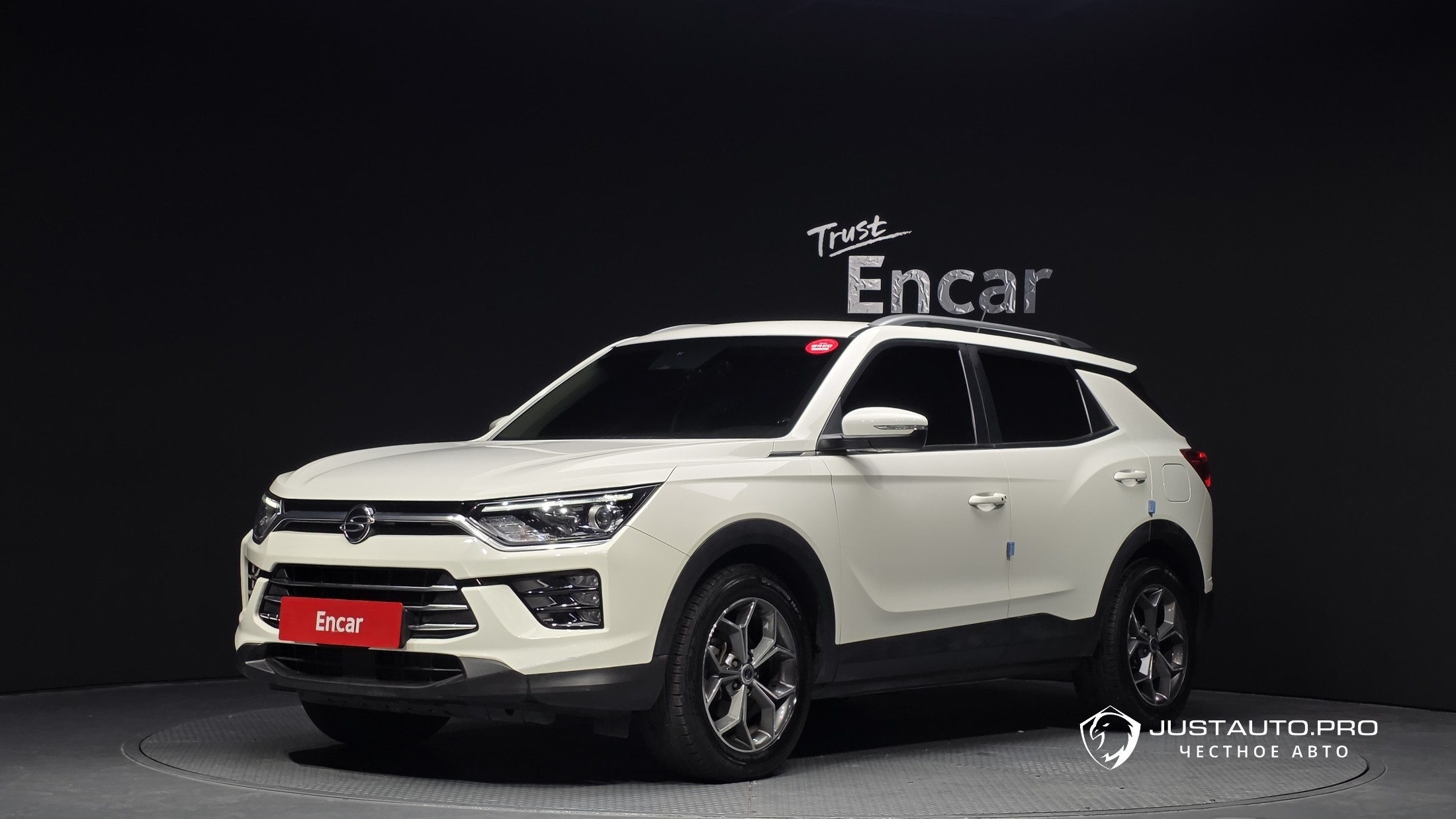 Автомобиль KG_Mobility_Ssangyong KORANDO