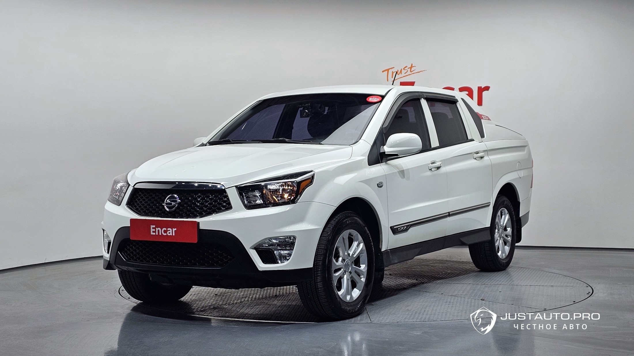 Автомобиль KG_Mobility_Ssangyong KORANDO
