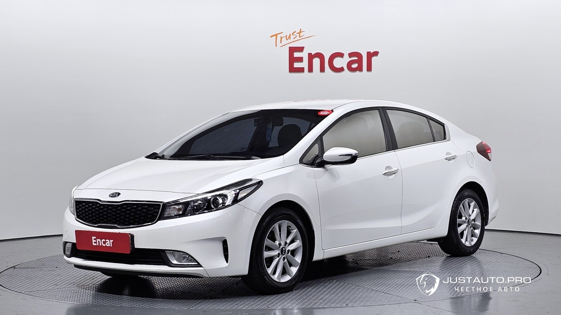Автомобиль Kia K3