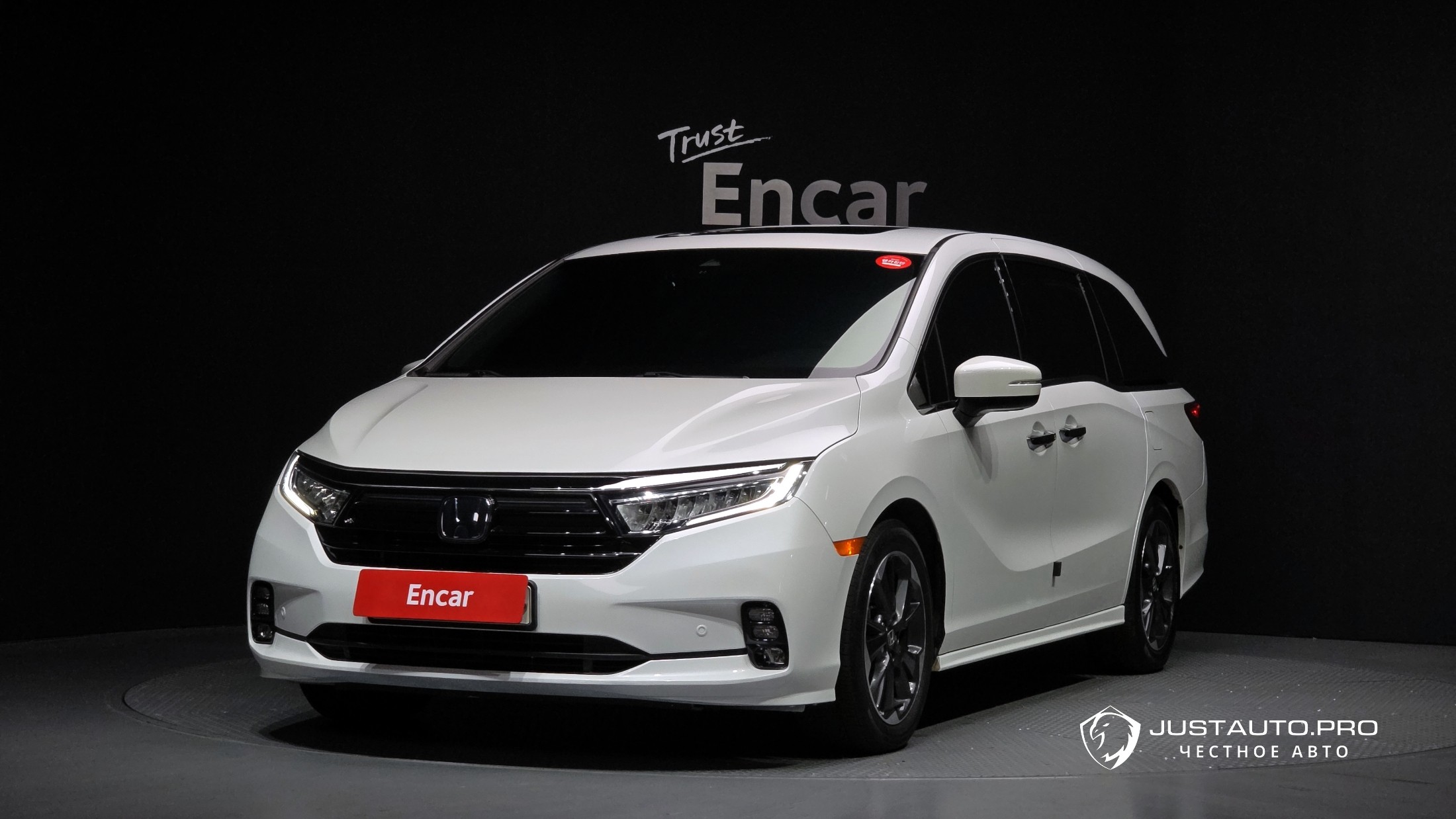 Автомобиль Honda Odyssey