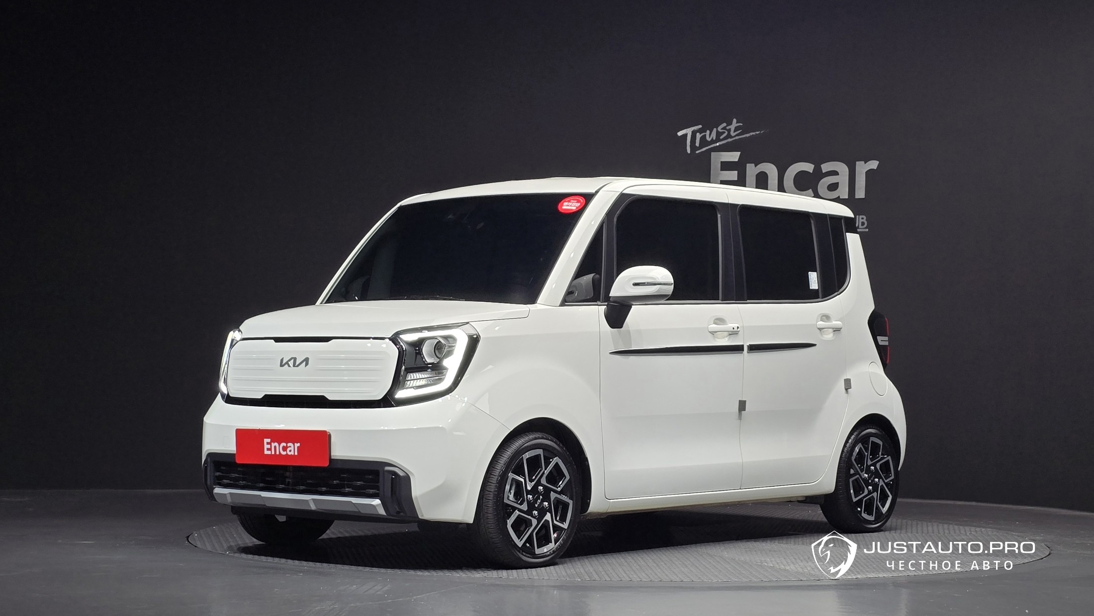 Автомобиль Kia RAY