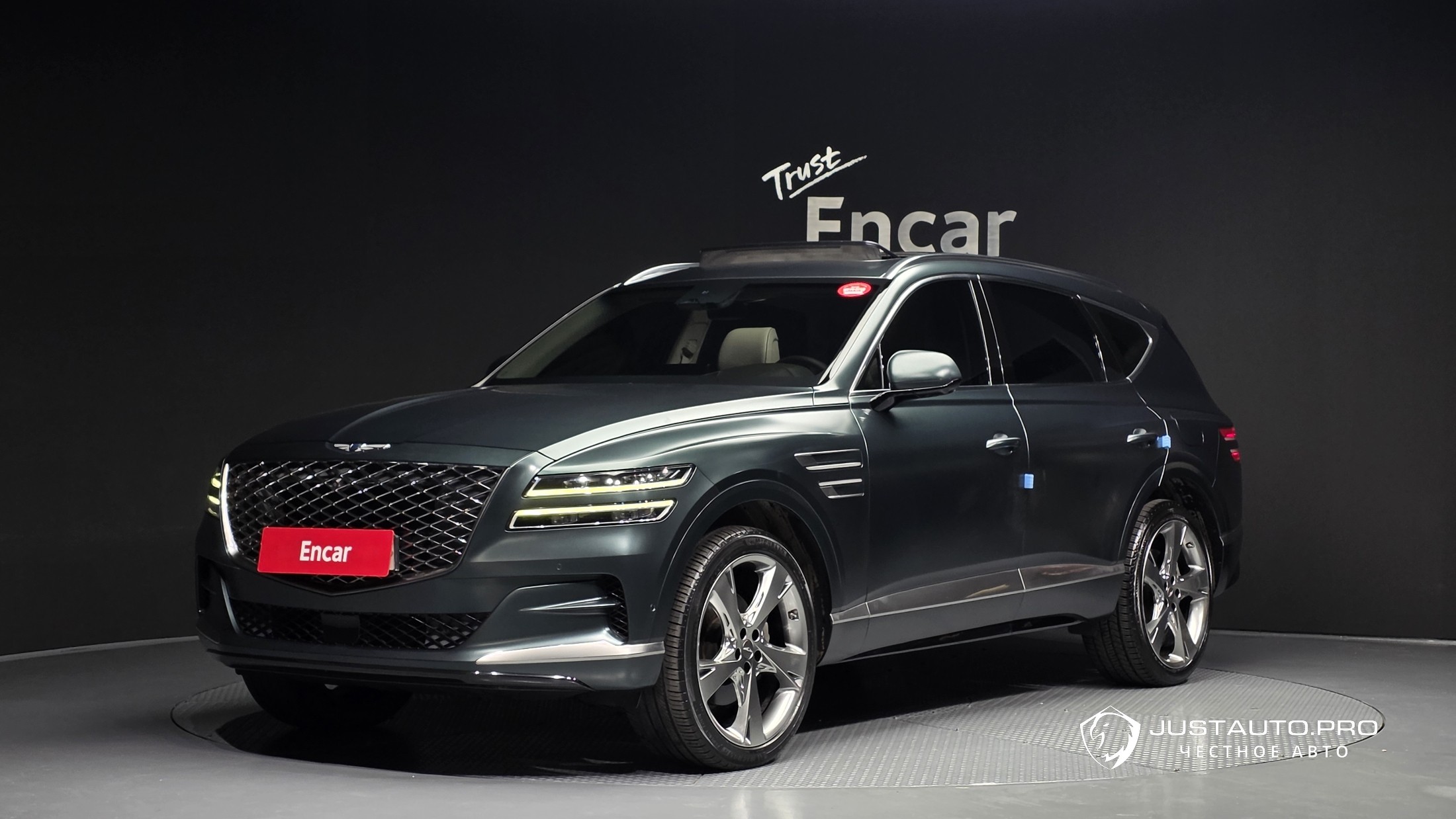 Автомобиль Genesis GV80