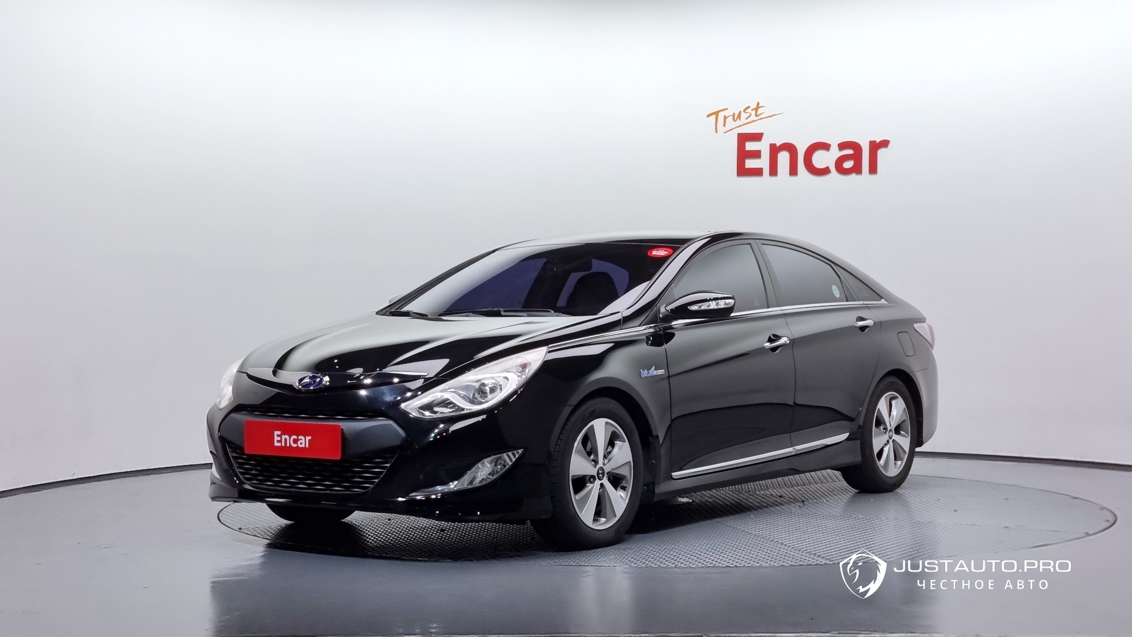 Автомобиль Hyundai Sonata