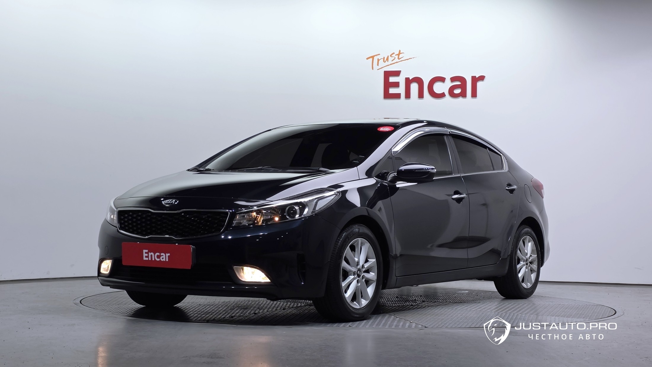 Автомобиль Kia K3