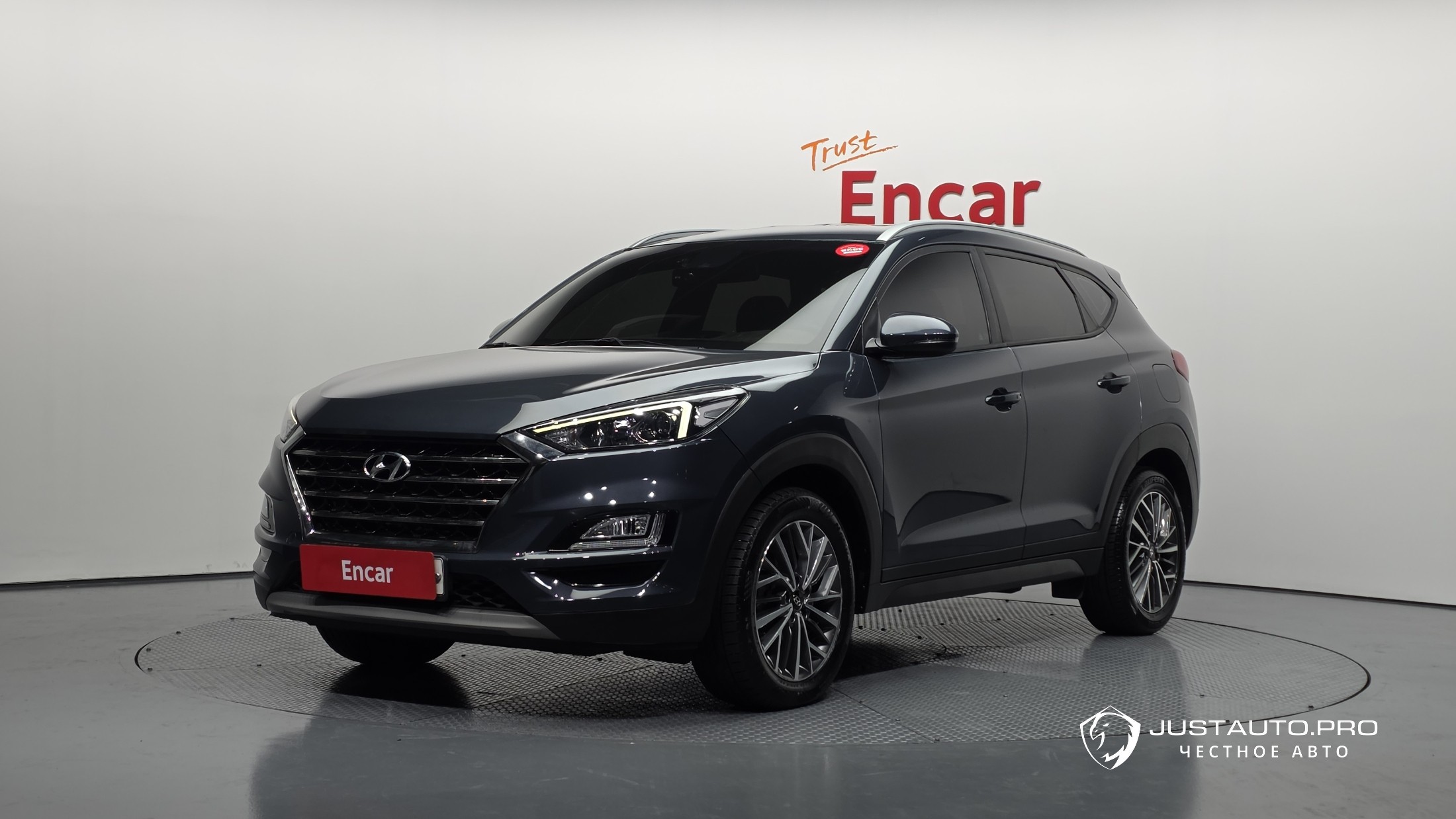 Автомобиль Hyundai Tucson