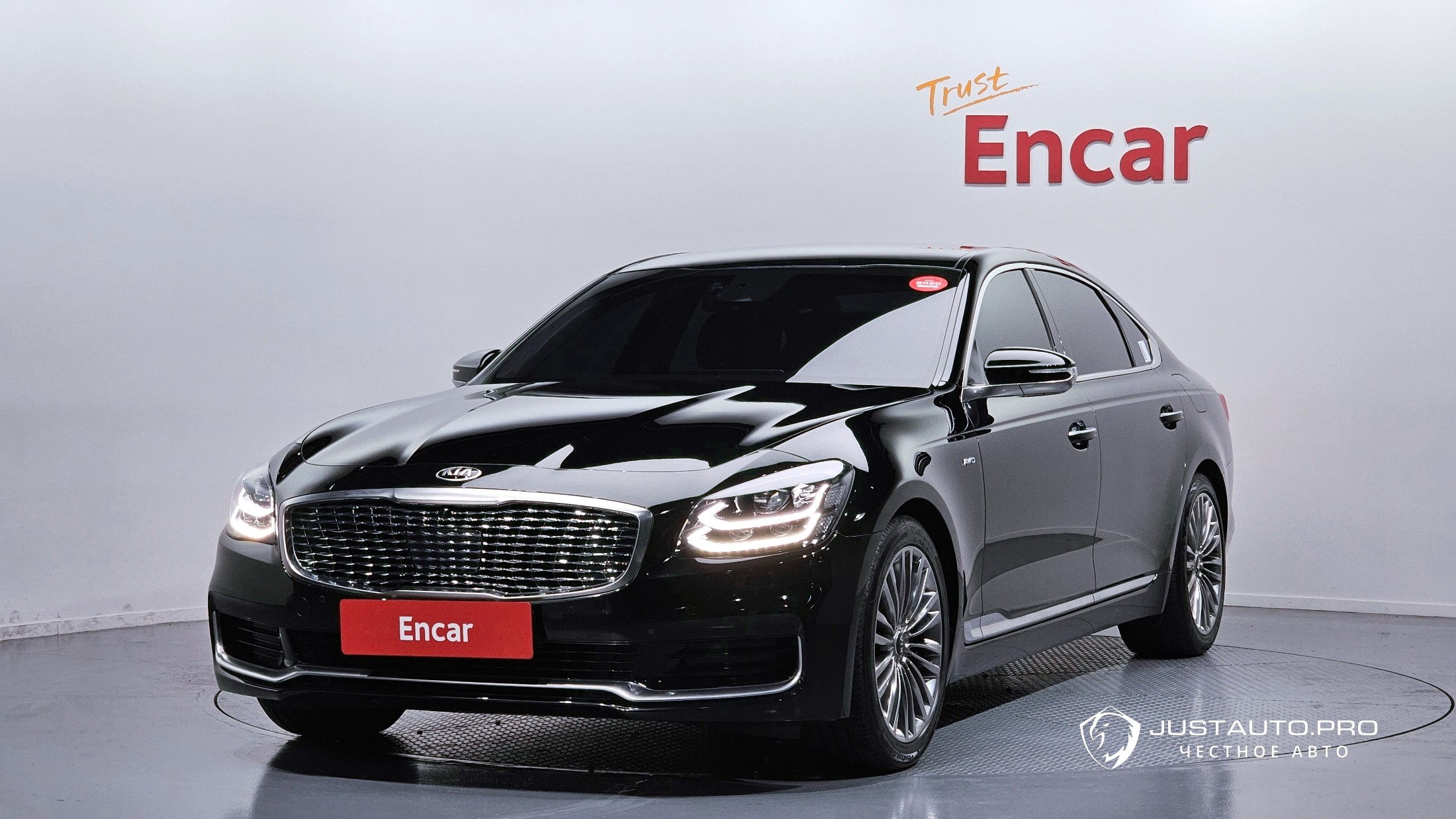 Автомобиль Kia K9