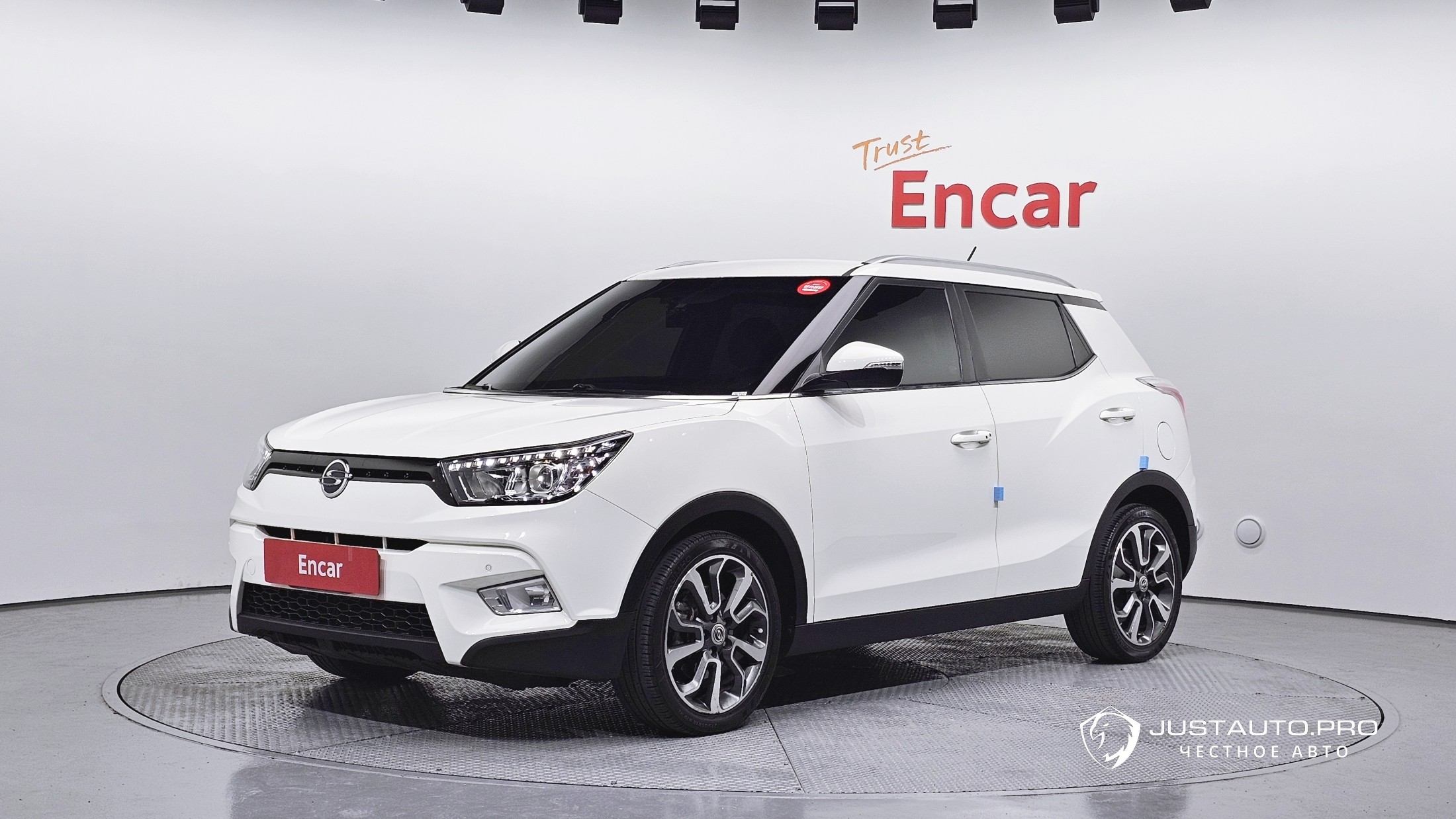 Автомобиль KG_Mobility_Ssangyong TIBOLI