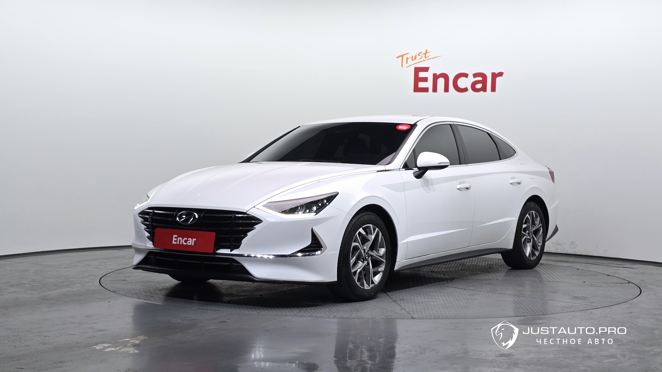 Автомобиль Hyundai Sonata