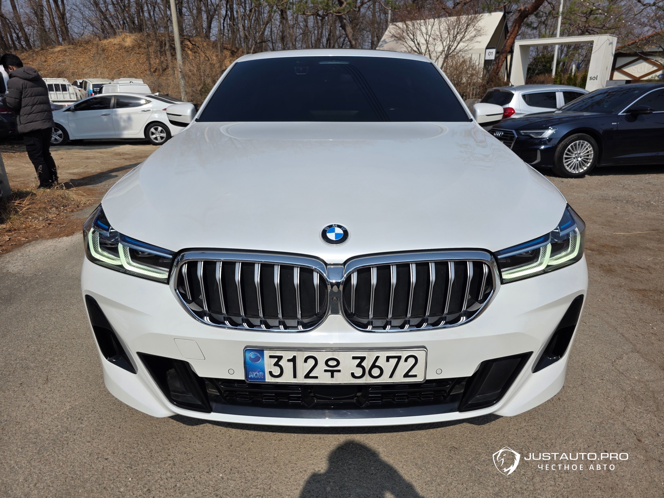 Автомобиль BMW Gran Turismo