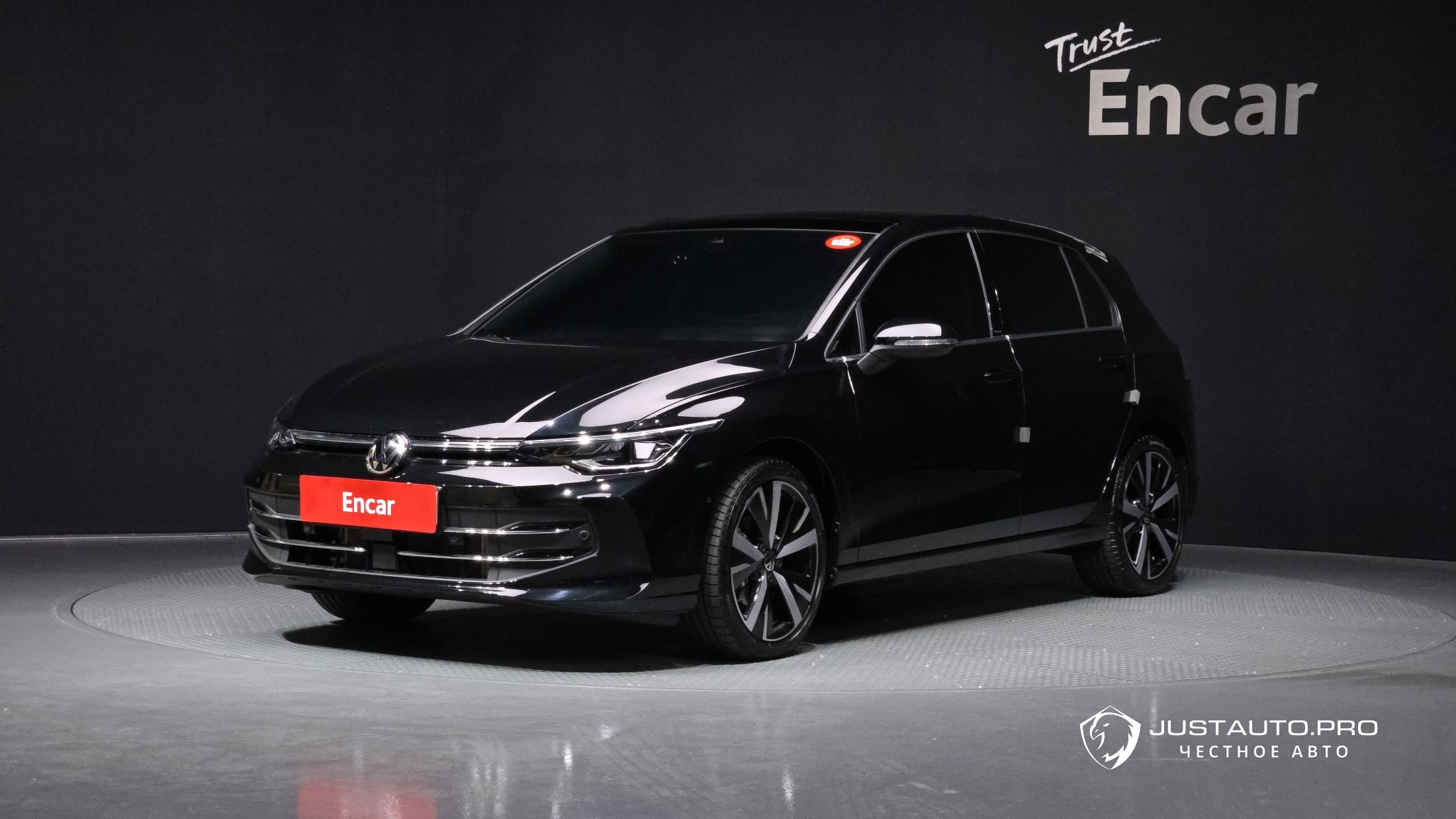 Автомобиль Volkswagen Golf