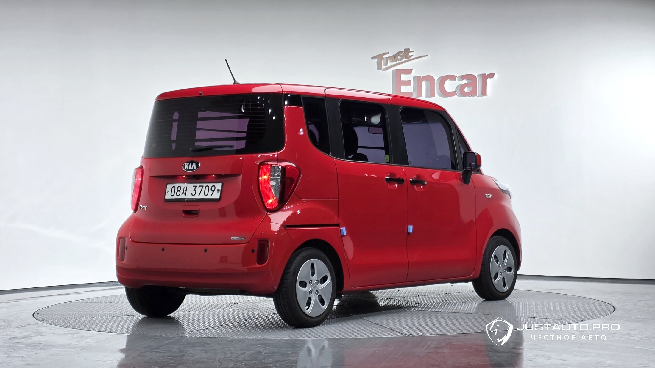 Автомобиль Kia RAY