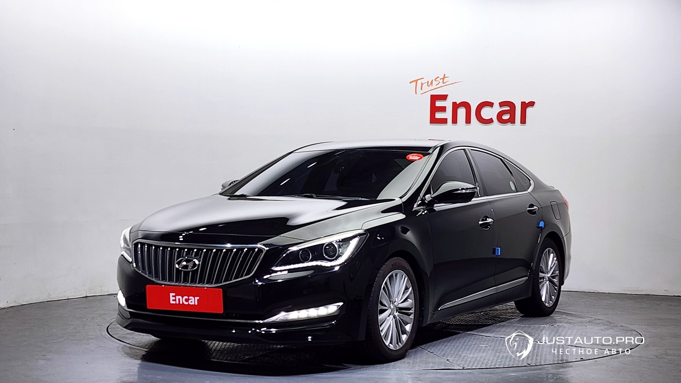 Автомобиль Hyundai Aslan