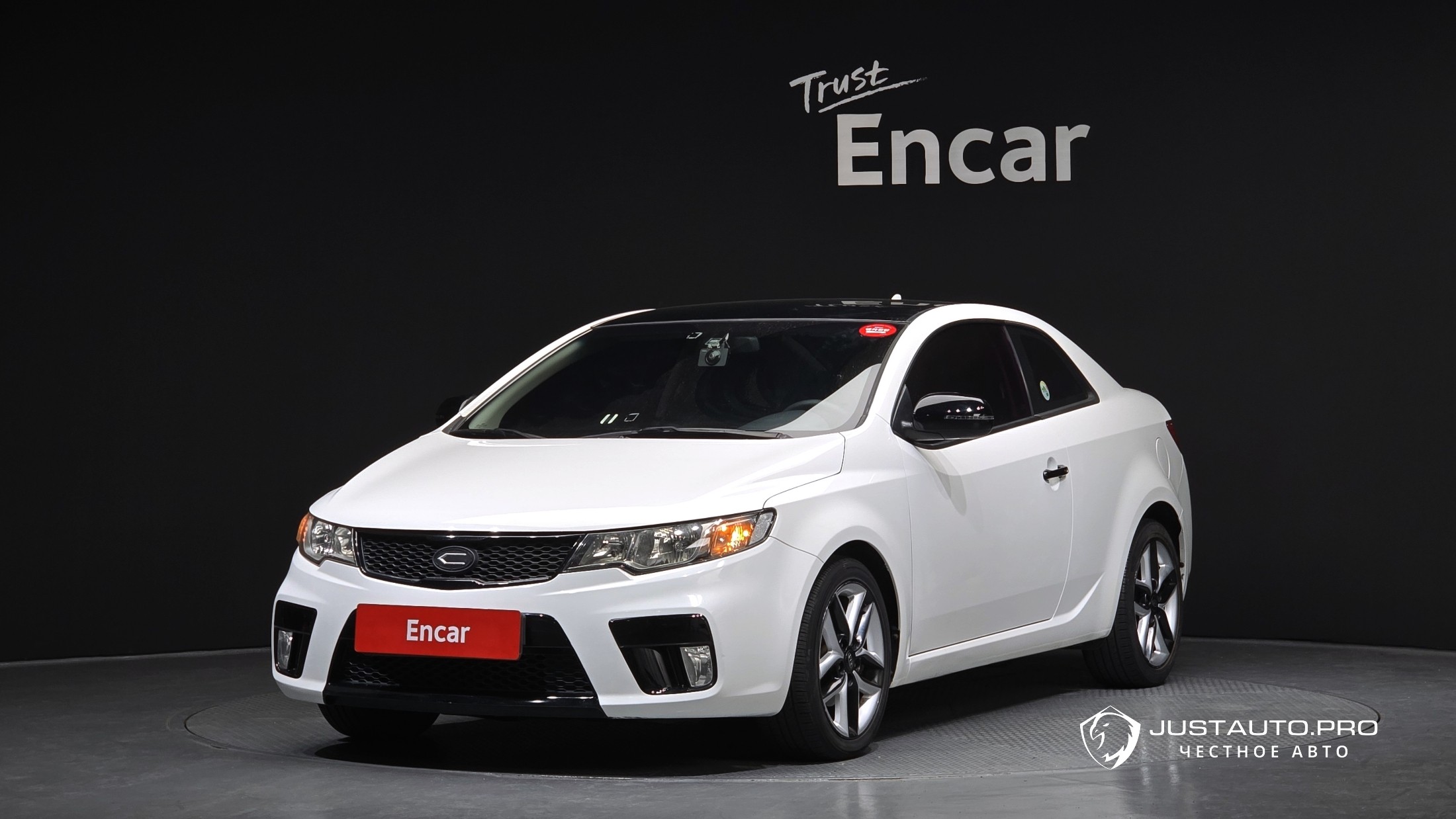 Автомобиль Kia Porte