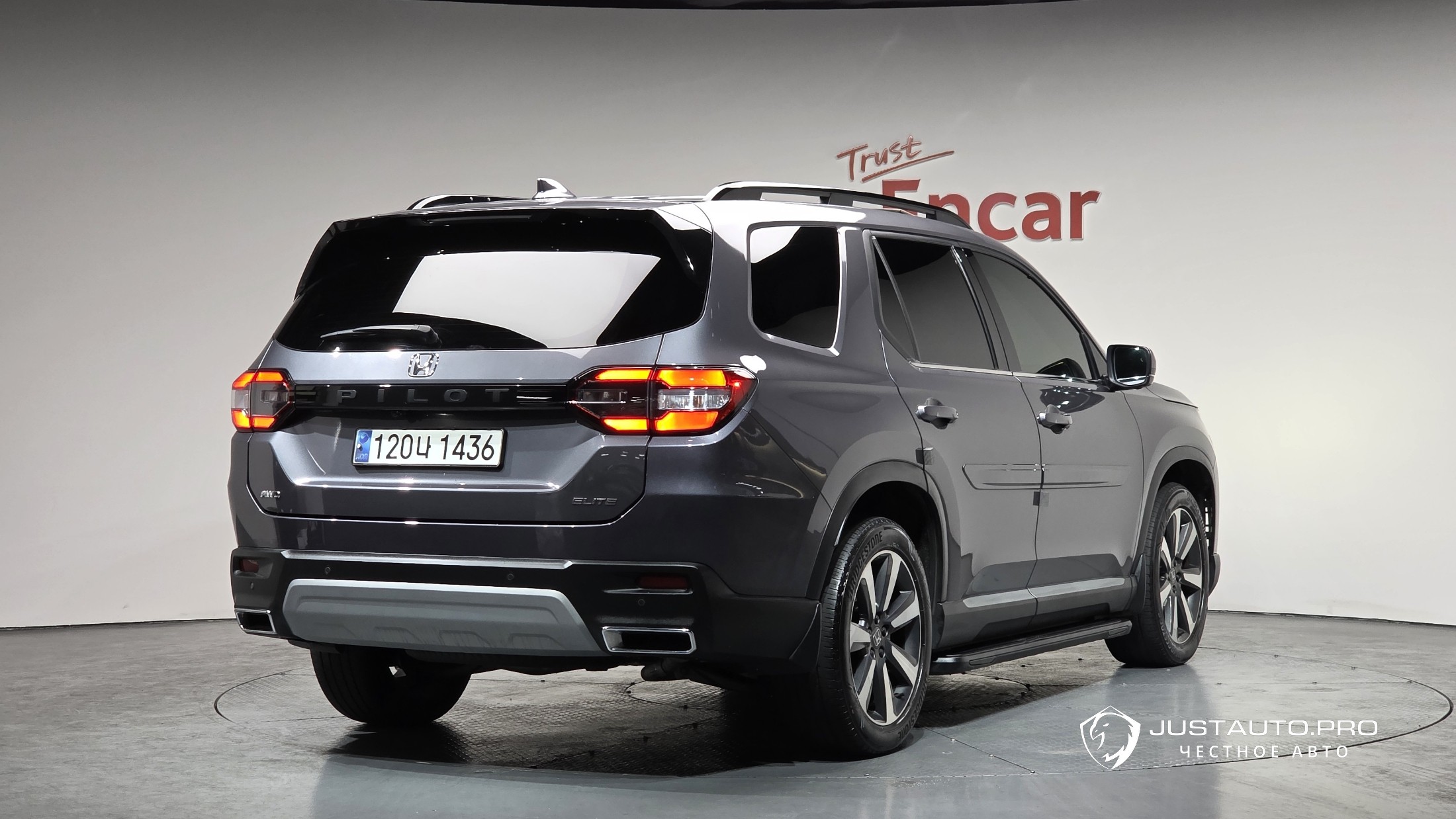 Автомобиль Honda Pilot