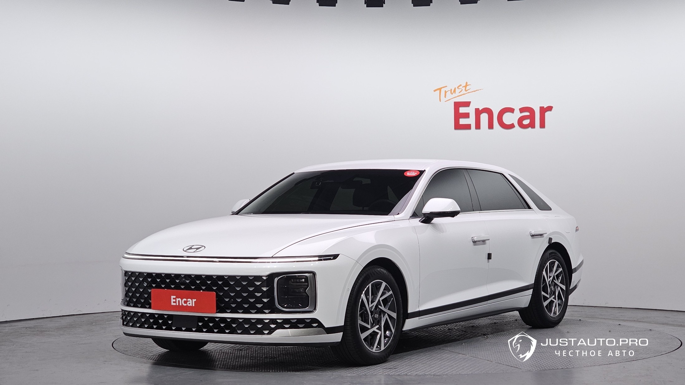 Автомобиль Hyundai Grandeur