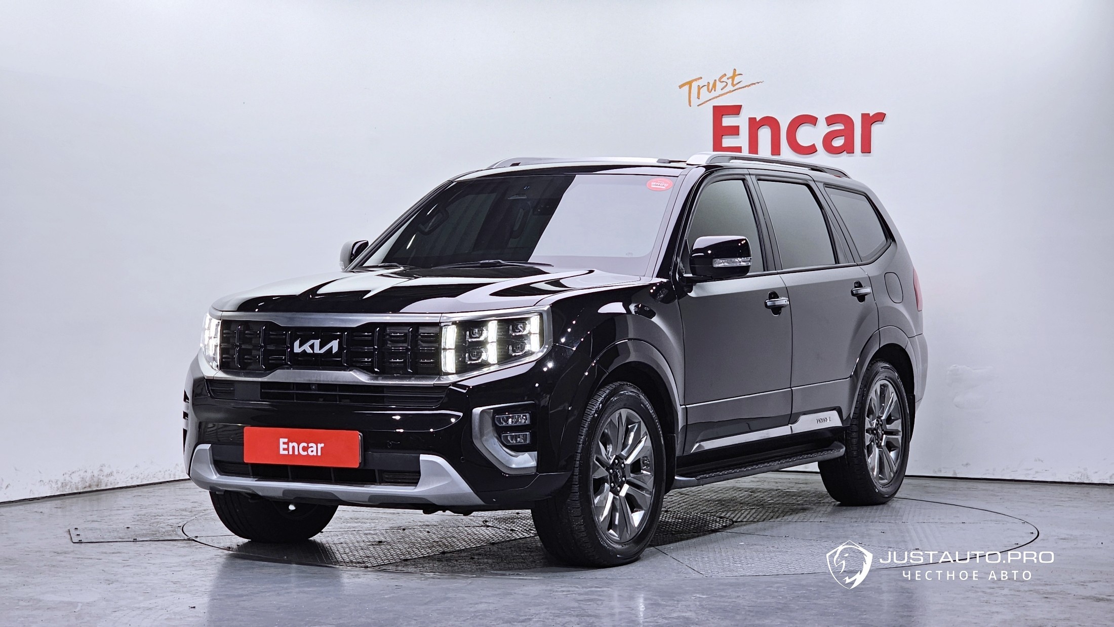 Автомобиль Kia Mohave