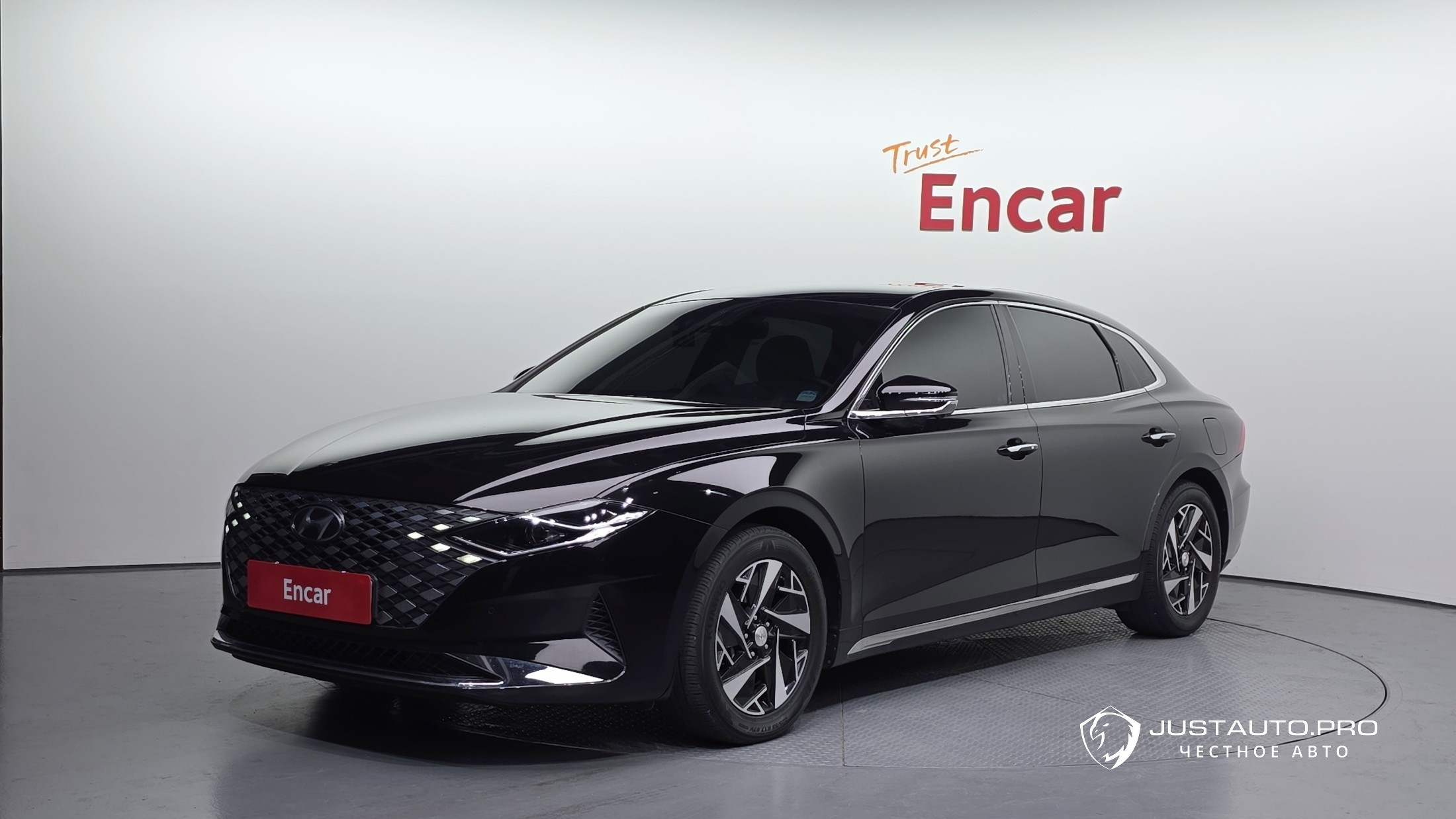 Автомобиль Hyundai Grandeur