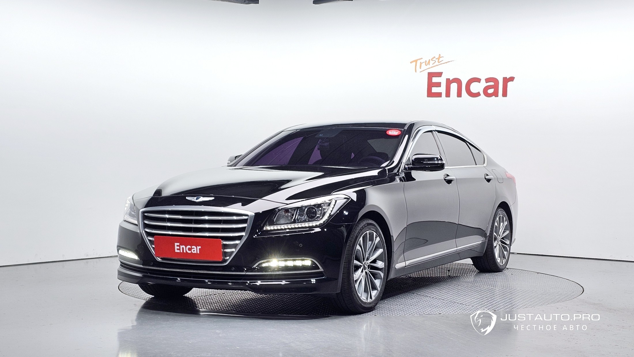 Автомобиль Hyundai Genesis