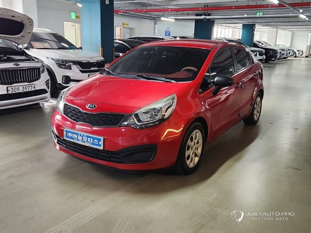 Автомобиль Kia pride
