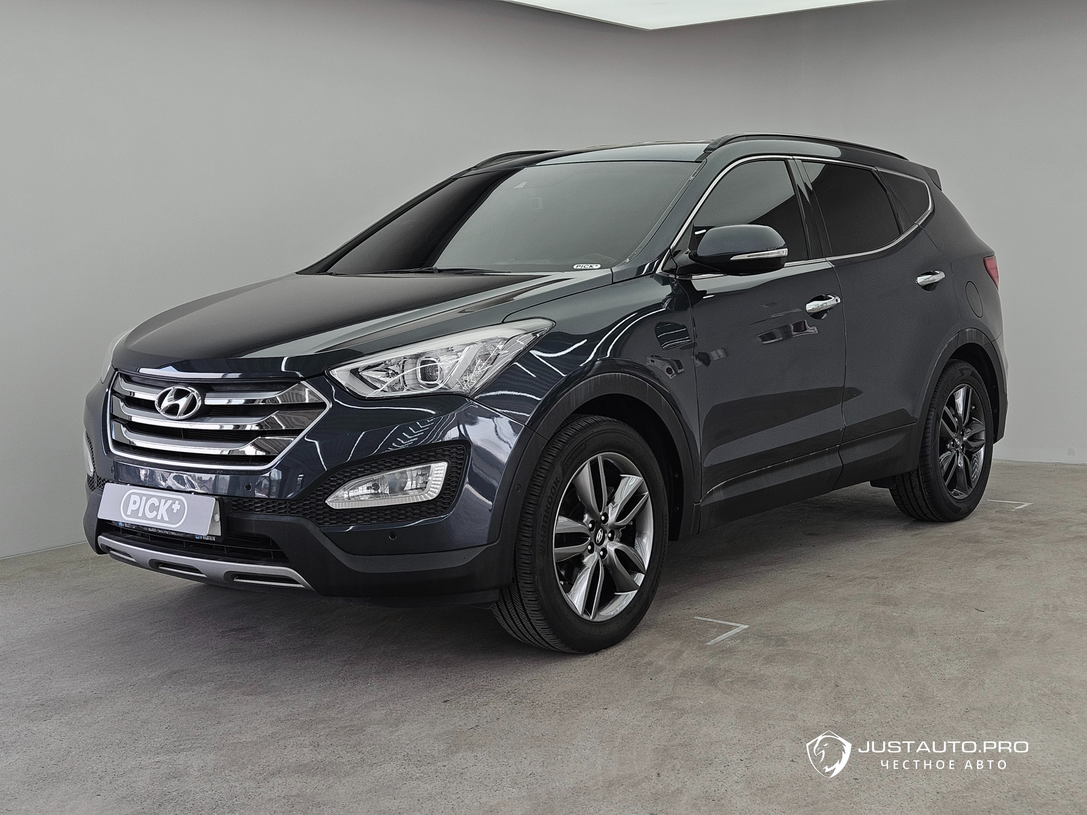 Автомобиль Hyundai Santafe
