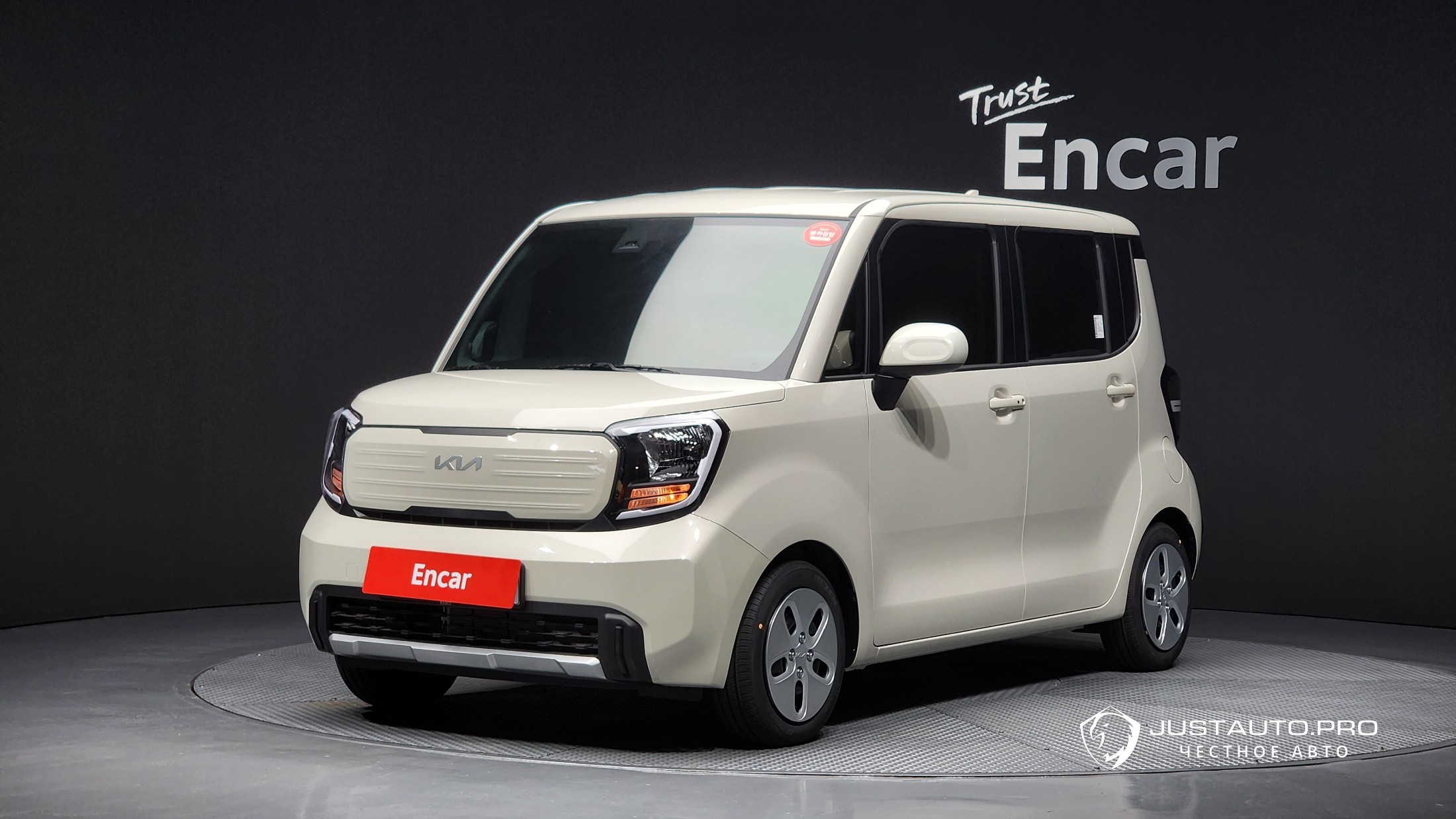 Автомобиль Kia RAY