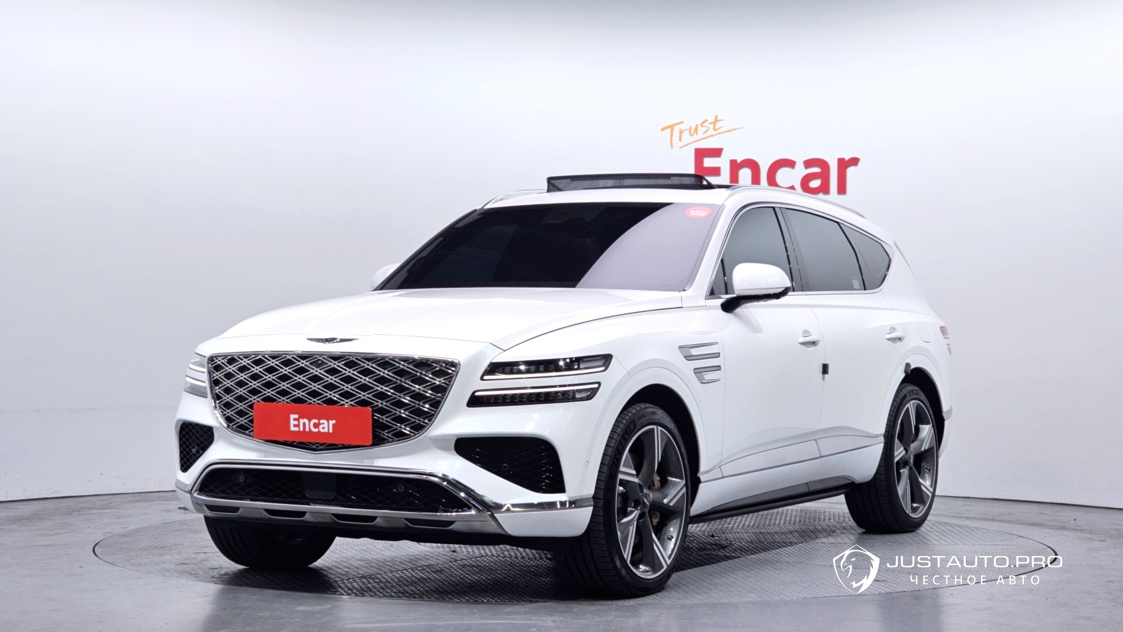 Автомобиль Genesis GV80