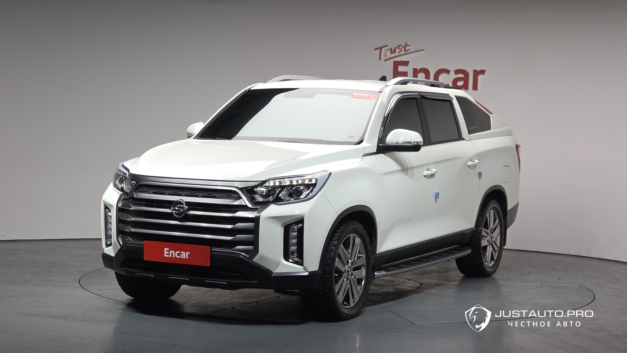 Автомобиль KG_Mobility_Ssangyong Rexton