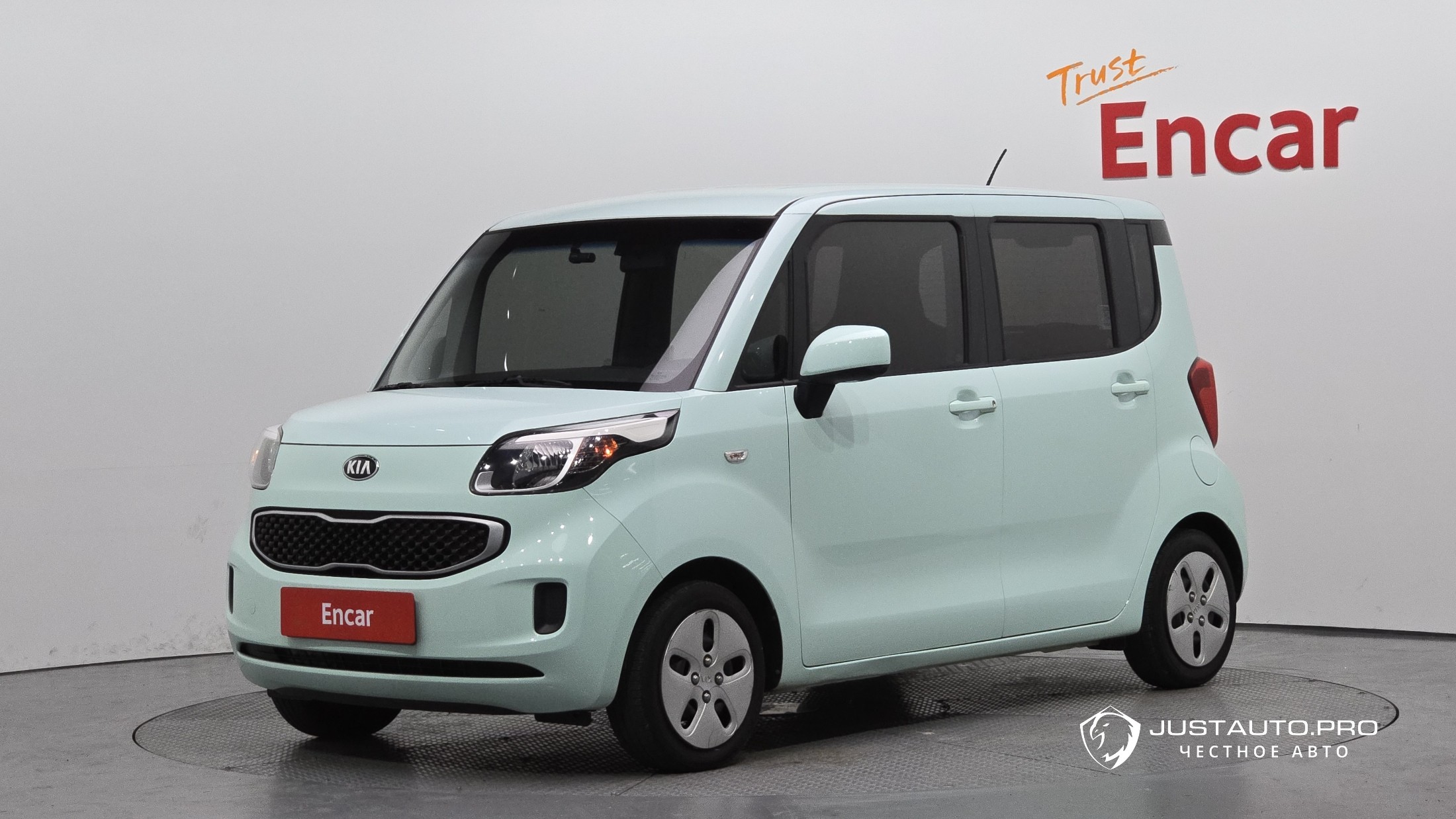 Автомобиль Kia RAY