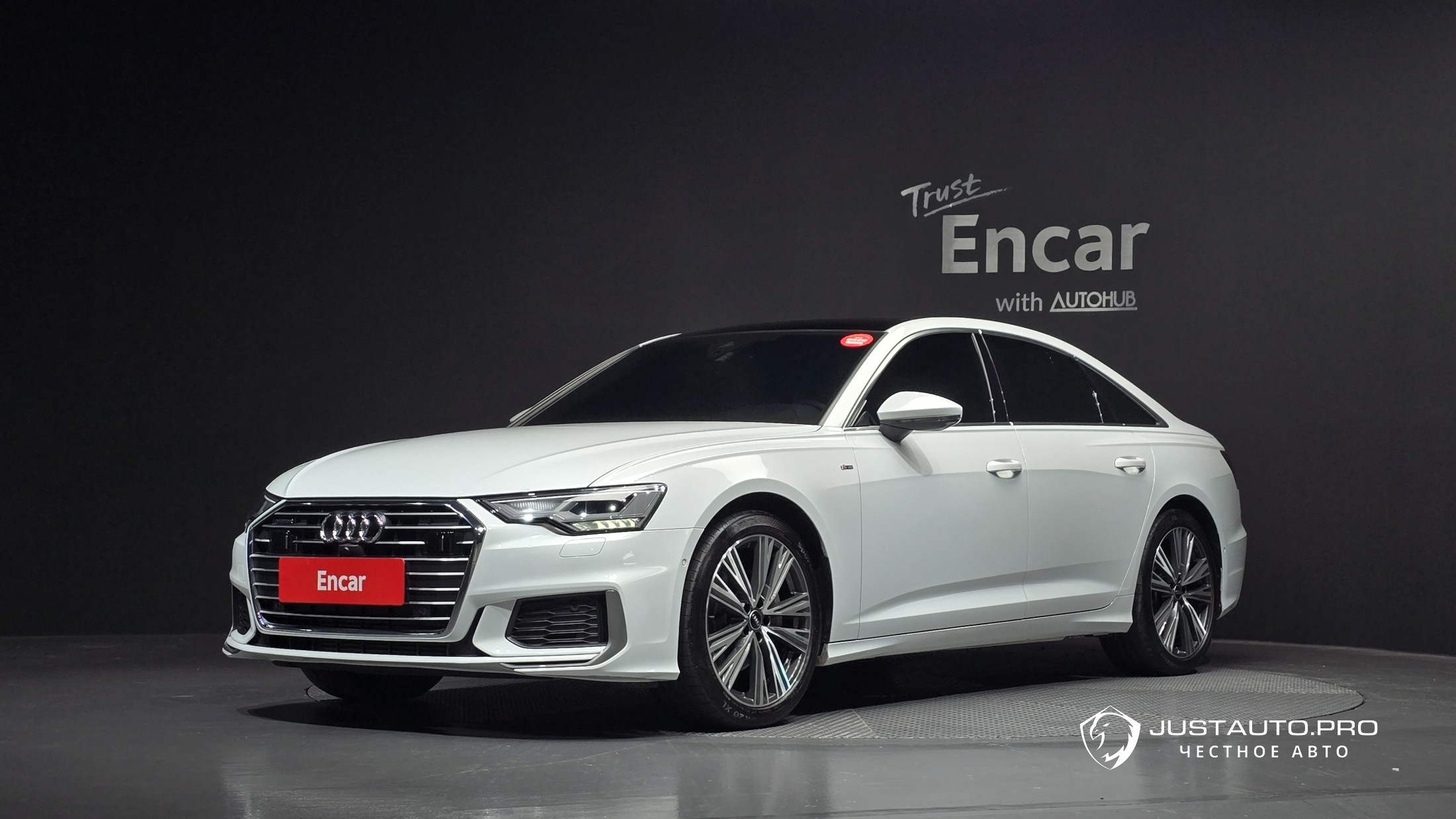 Автомобиль Audi A6