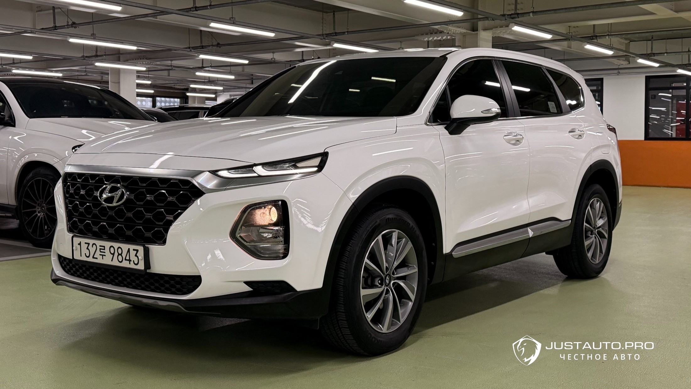 Автомобиль Hyundai Santafe