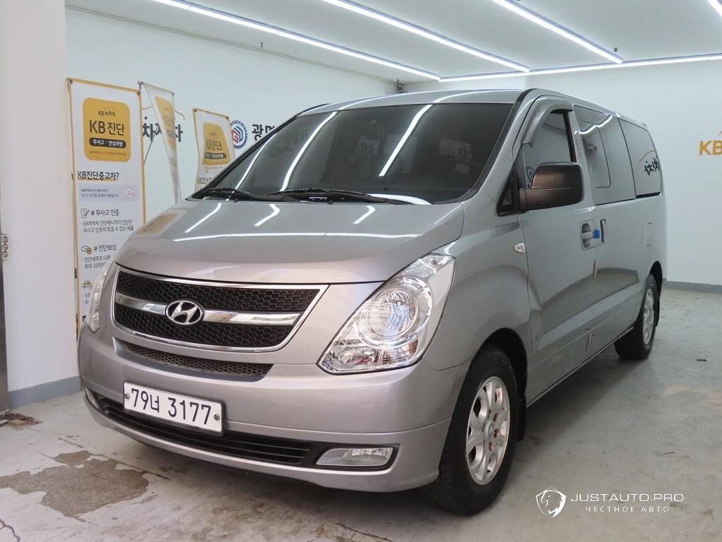 Автомобиль Hyundai Starex