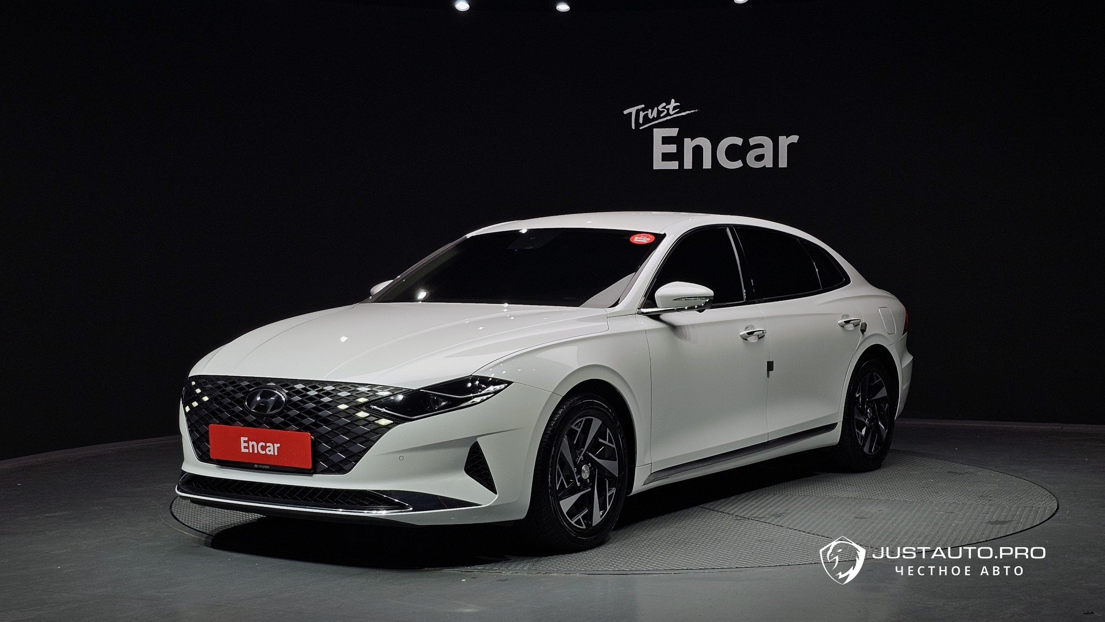 Автомобиль Hyundai Grandeur