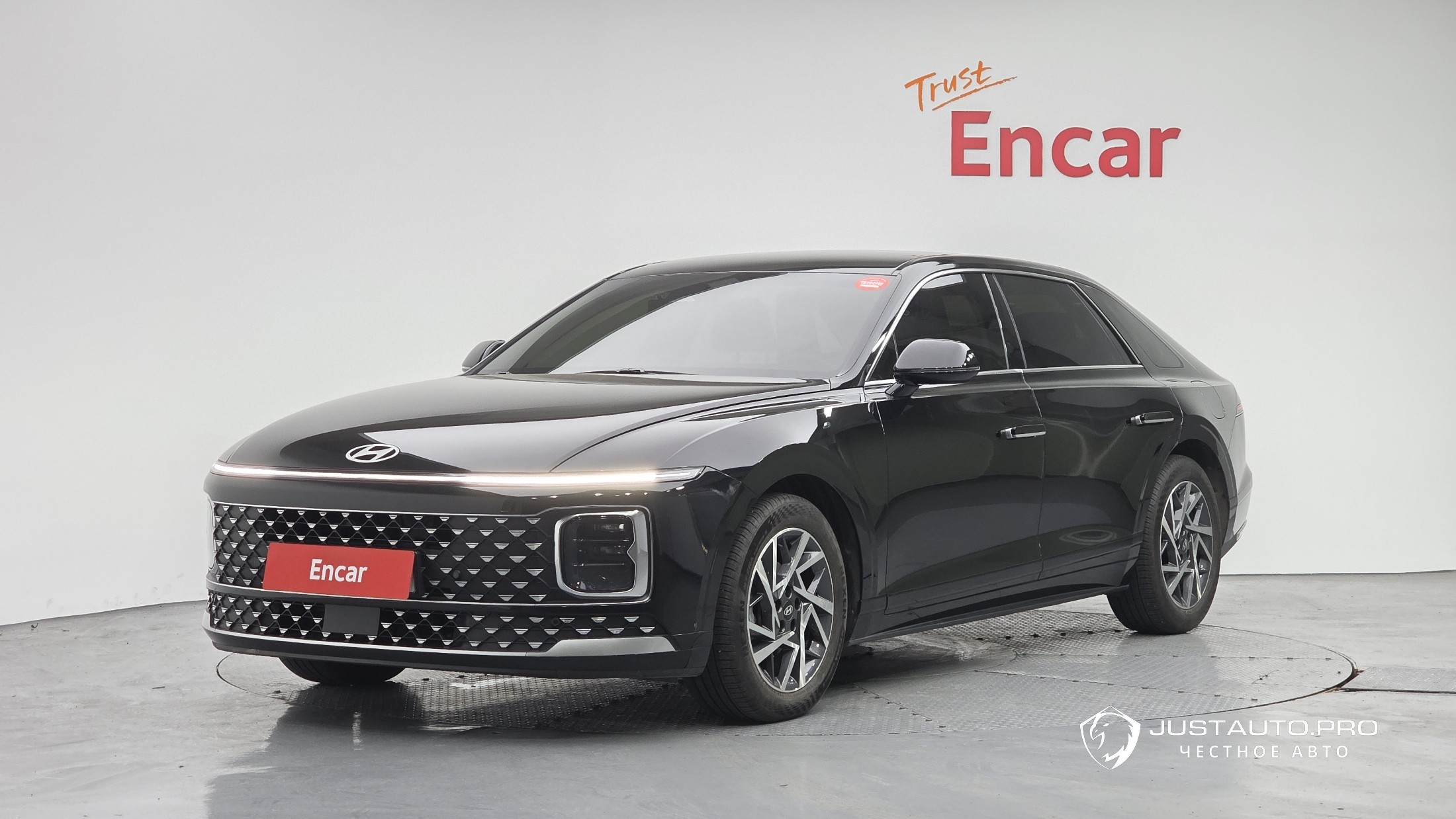 Автомобиль Hyundai Grandeur