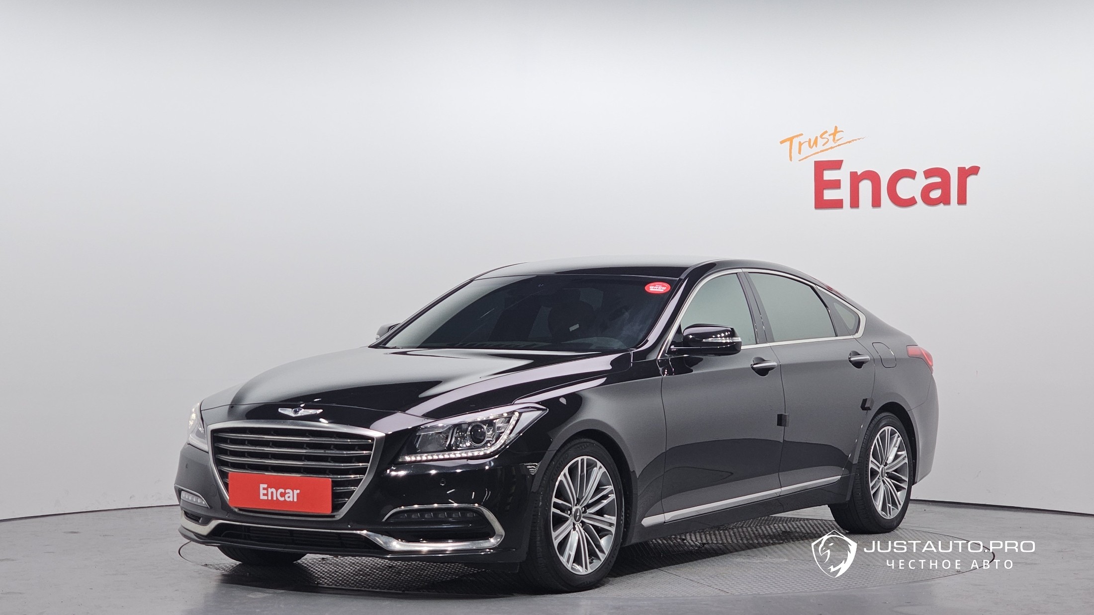 Автомобиль Genesis G80