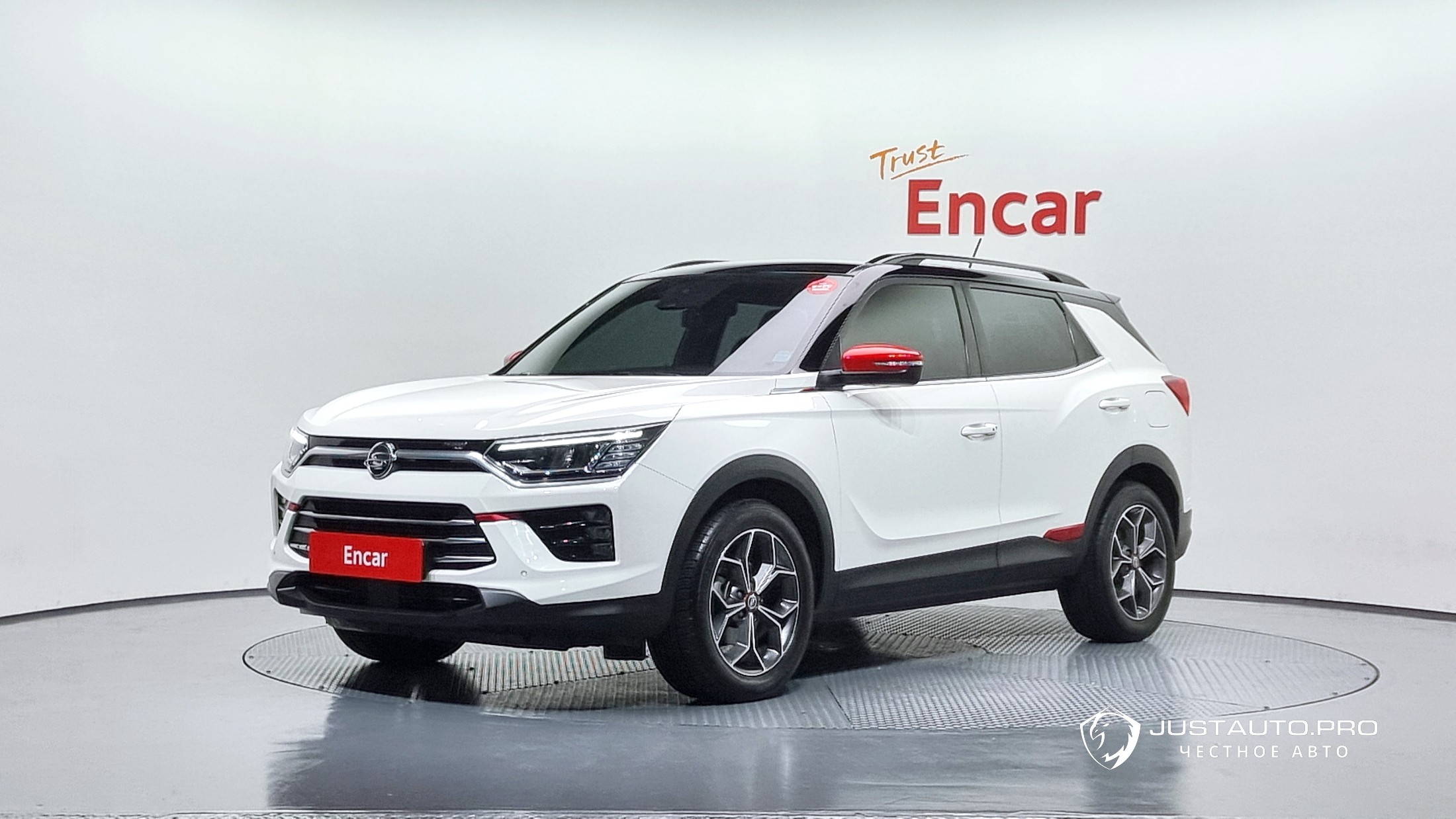 Автомобиль KG_Mobility_Ssangyong KORANDO