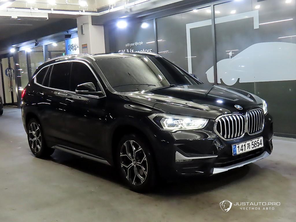 Автомобиль BMW X1