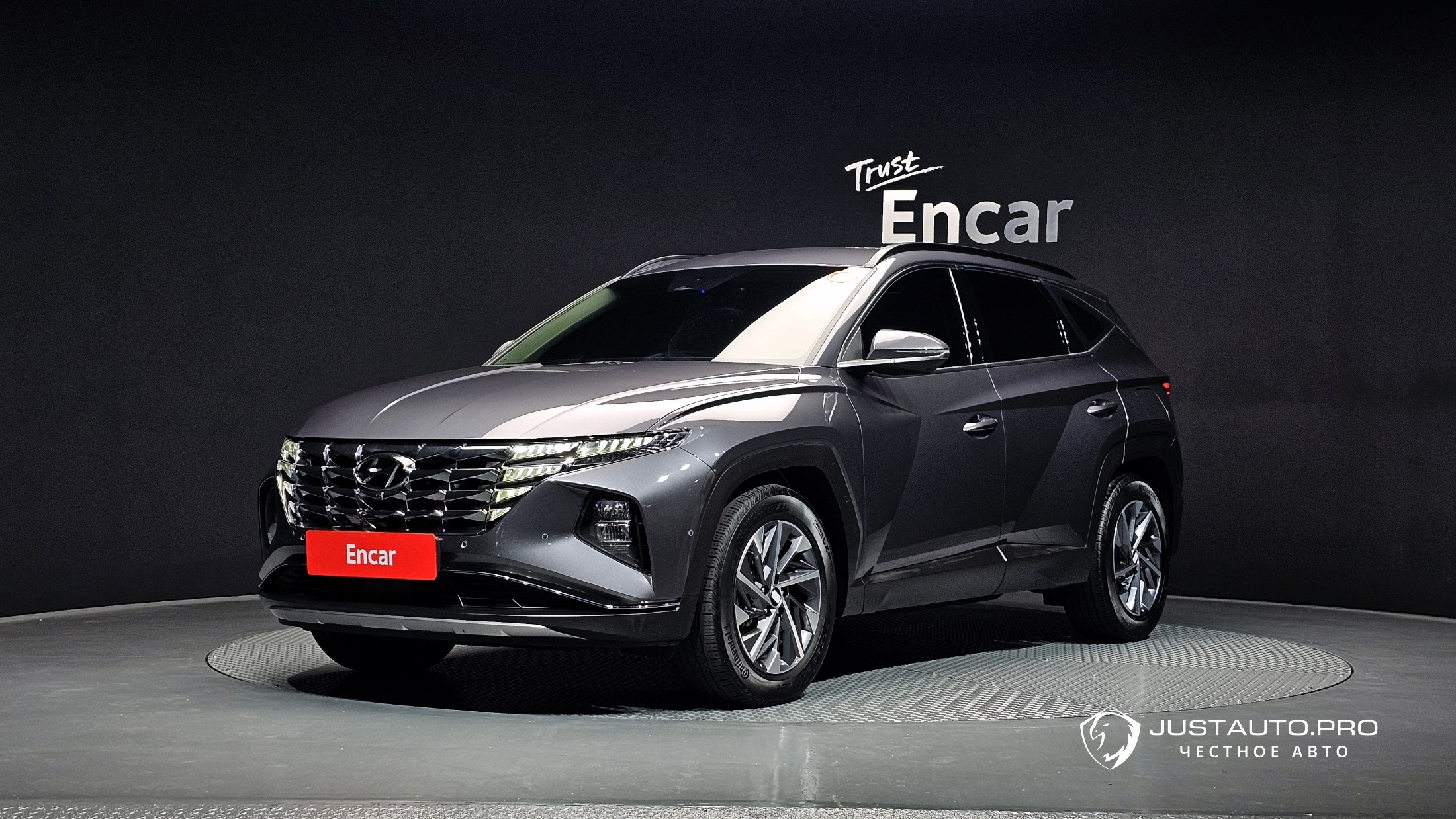 Автомобиль Hyundai Tucson