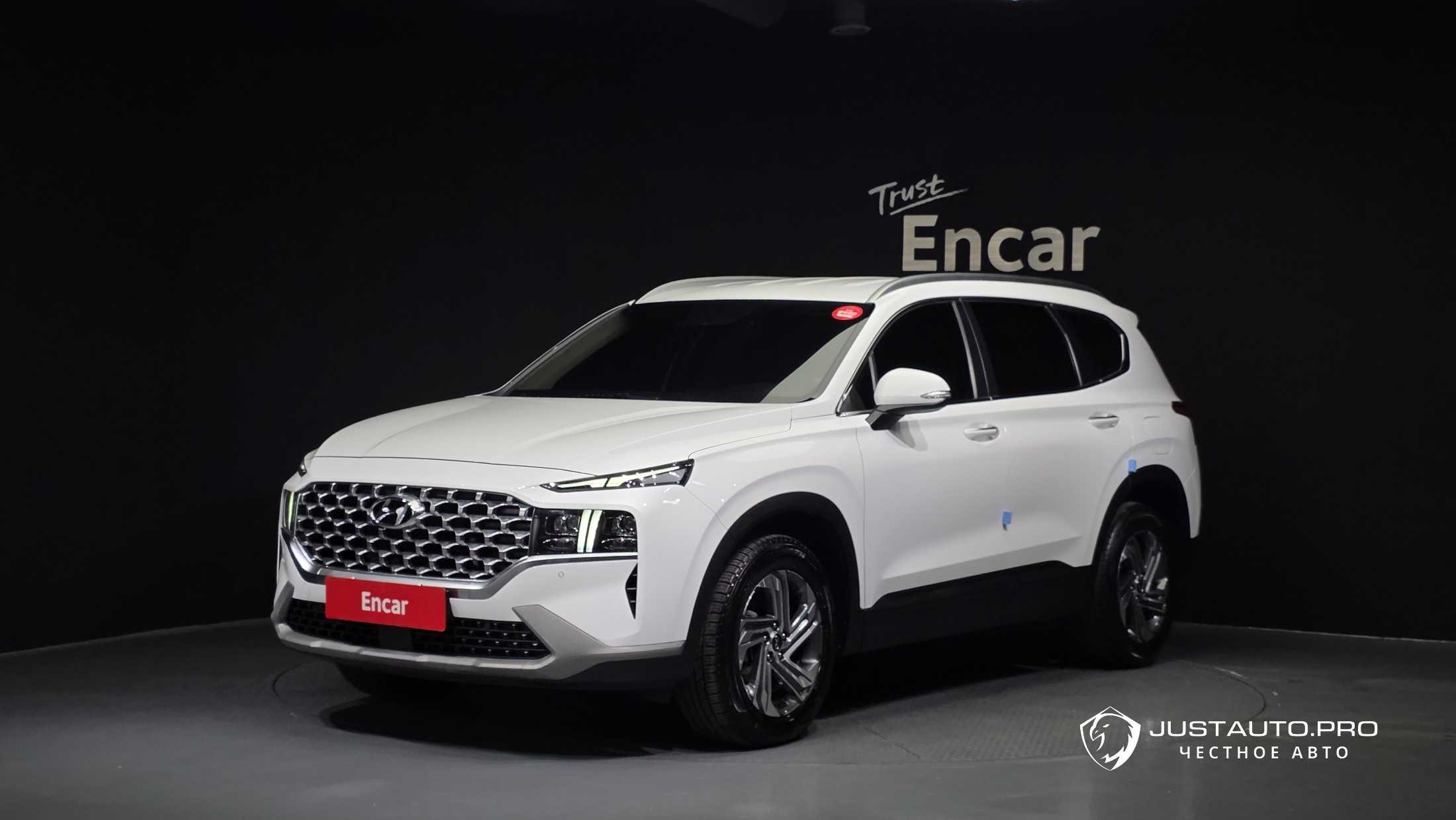 Автомобиль Hyundai Santafe