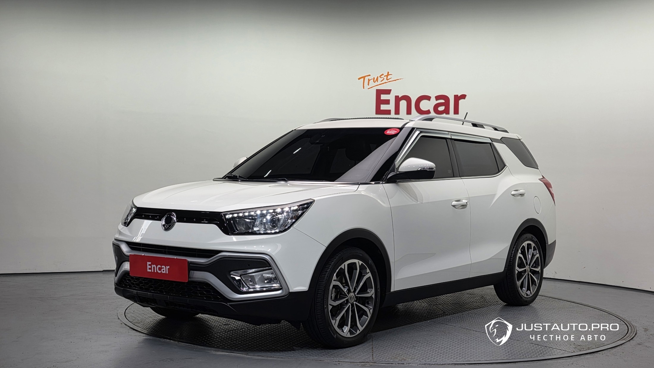 Автомобиль KG_Mobility_Ssangyong TIBOLI