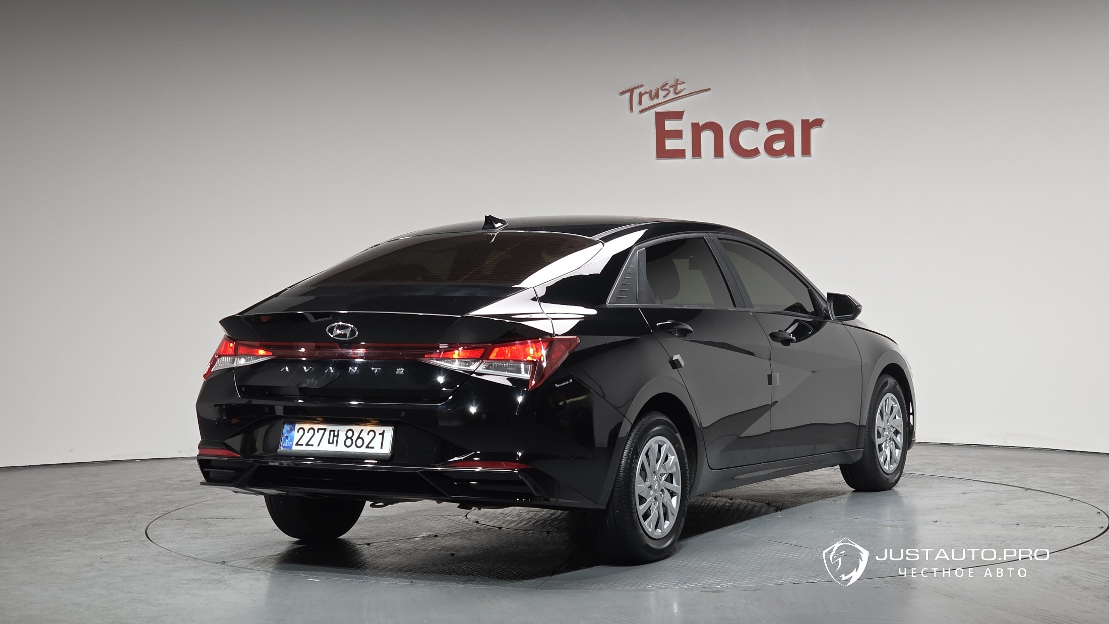 Автомобиль Hyundai AVANTE