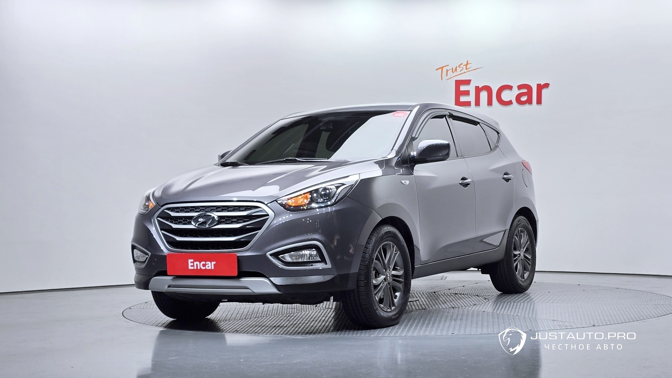 Автомобиль Hyundai Tucson