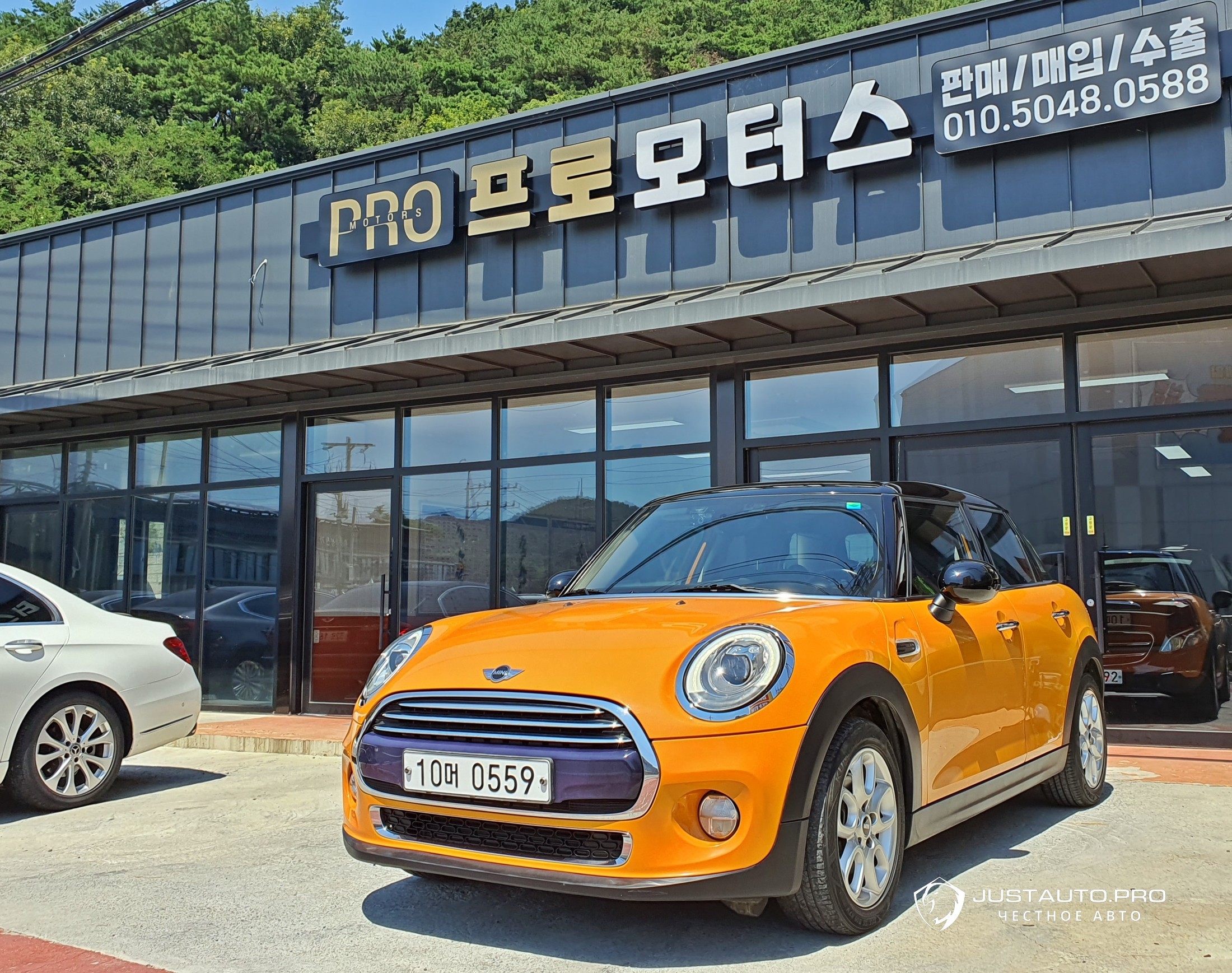 Автомобиль Mini Cooper