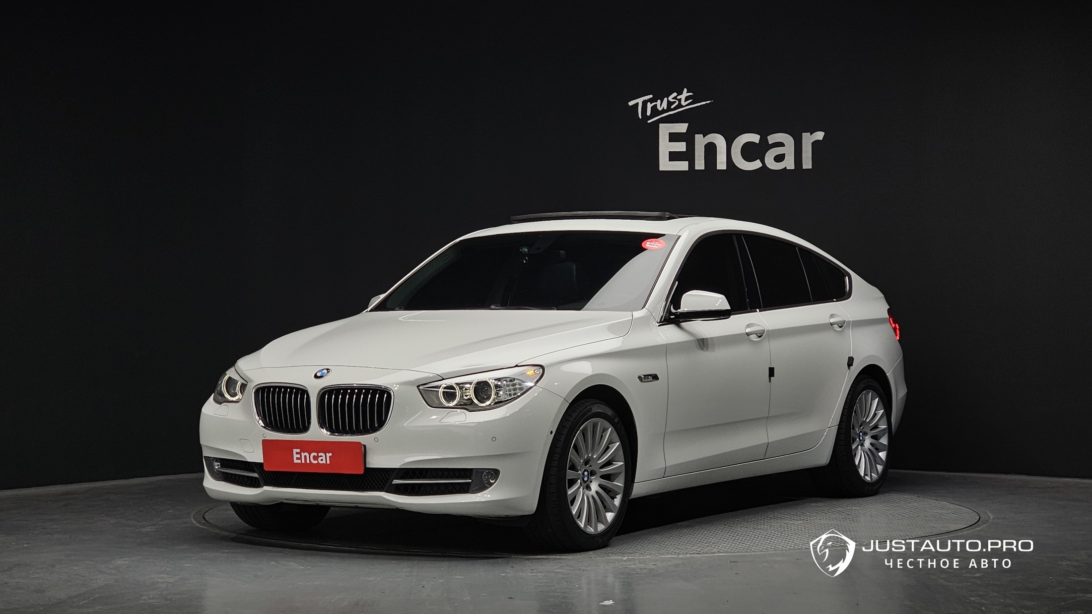 Автомобиль BMW Gran Turismo