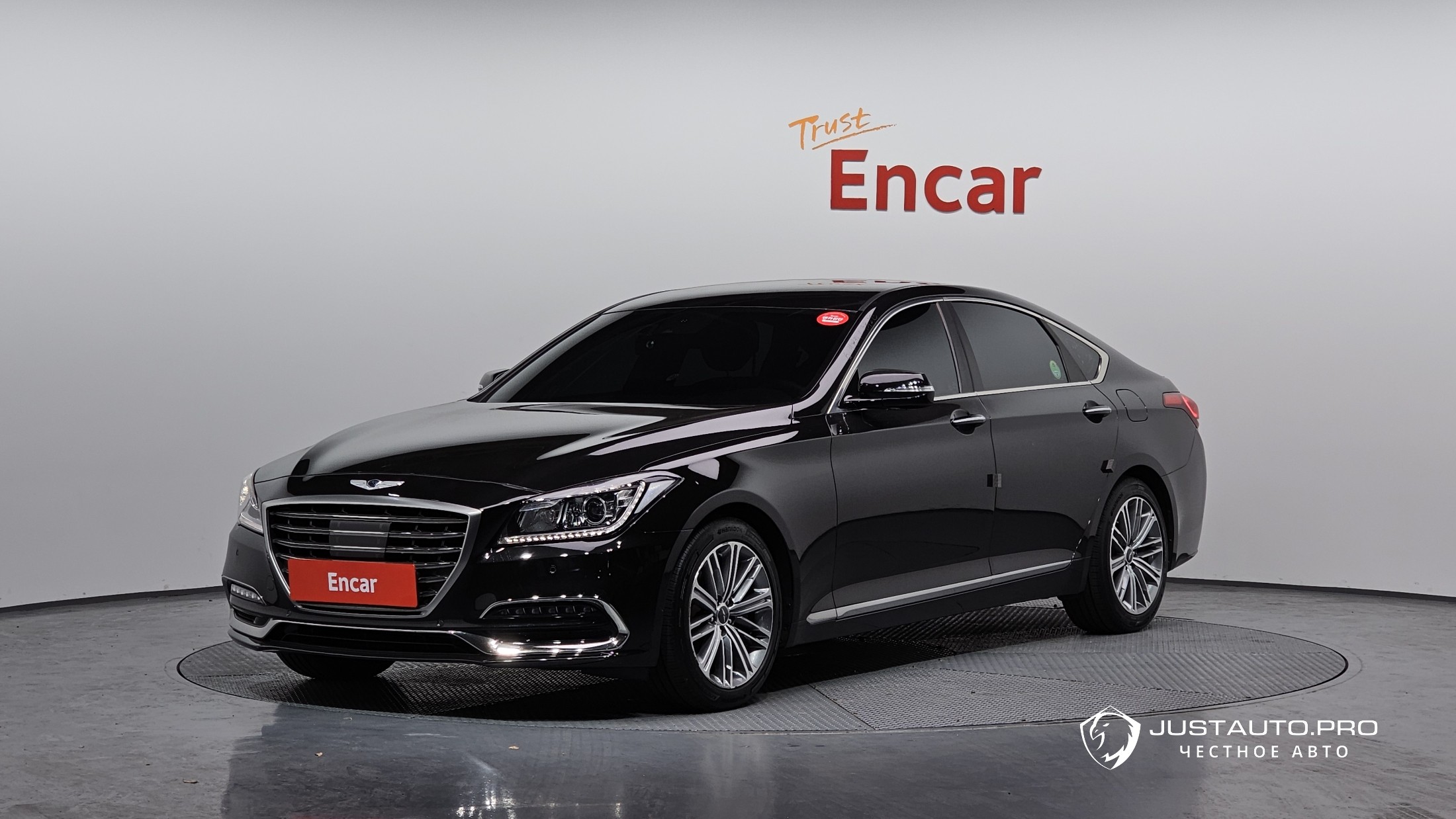 Автомобиль Genesis G80