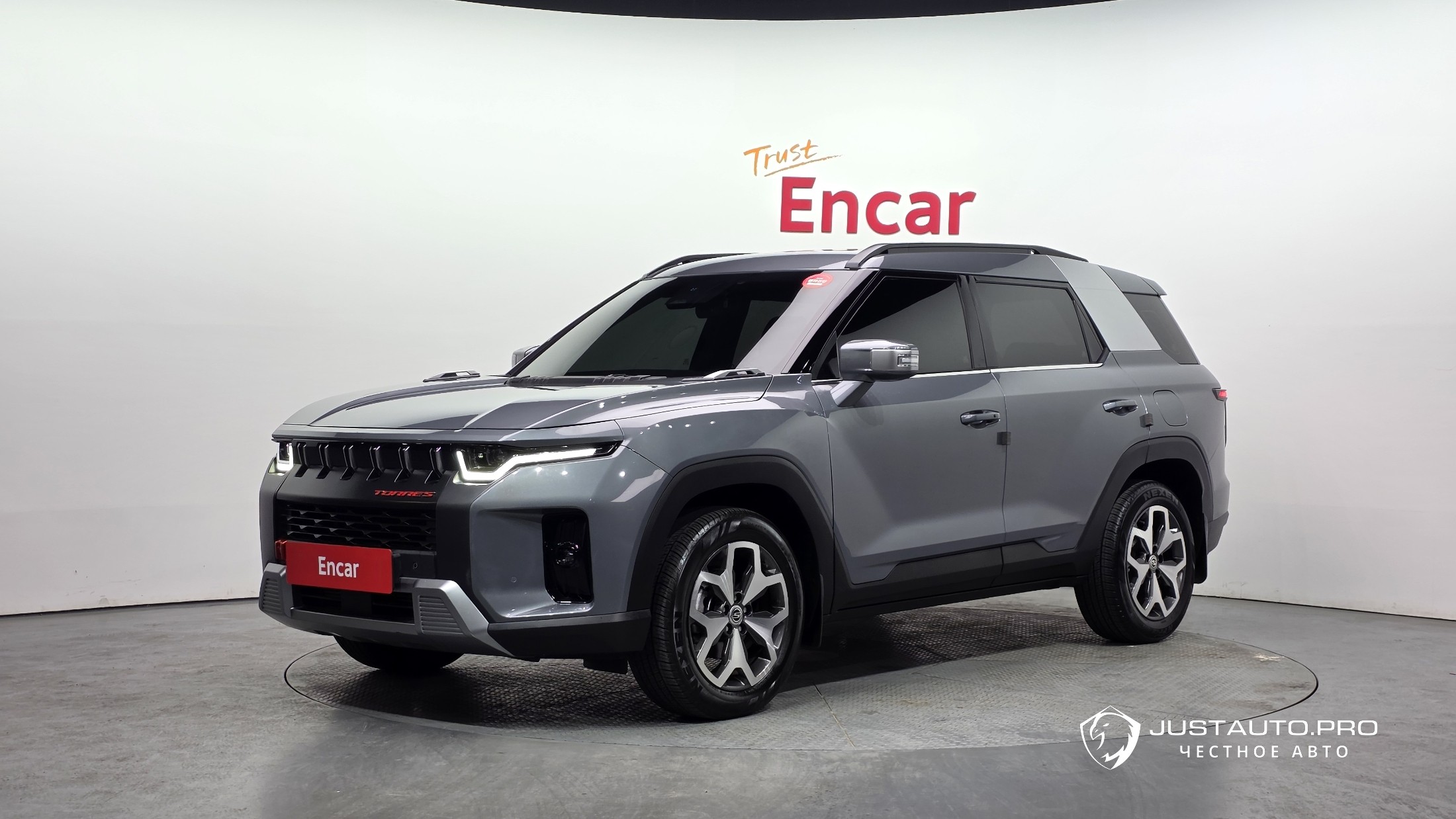 Автомобиль KG_Mobility_Ssangyong Torres